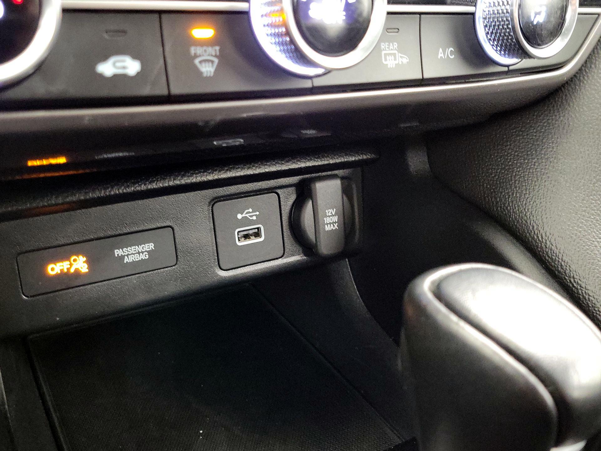 Thumbnail: 2023 Acura Integra - 18