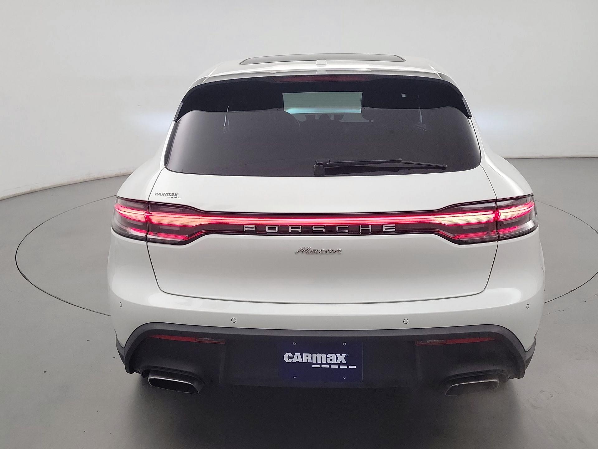 Thumbnail: 2023 Porsche Macan - 6