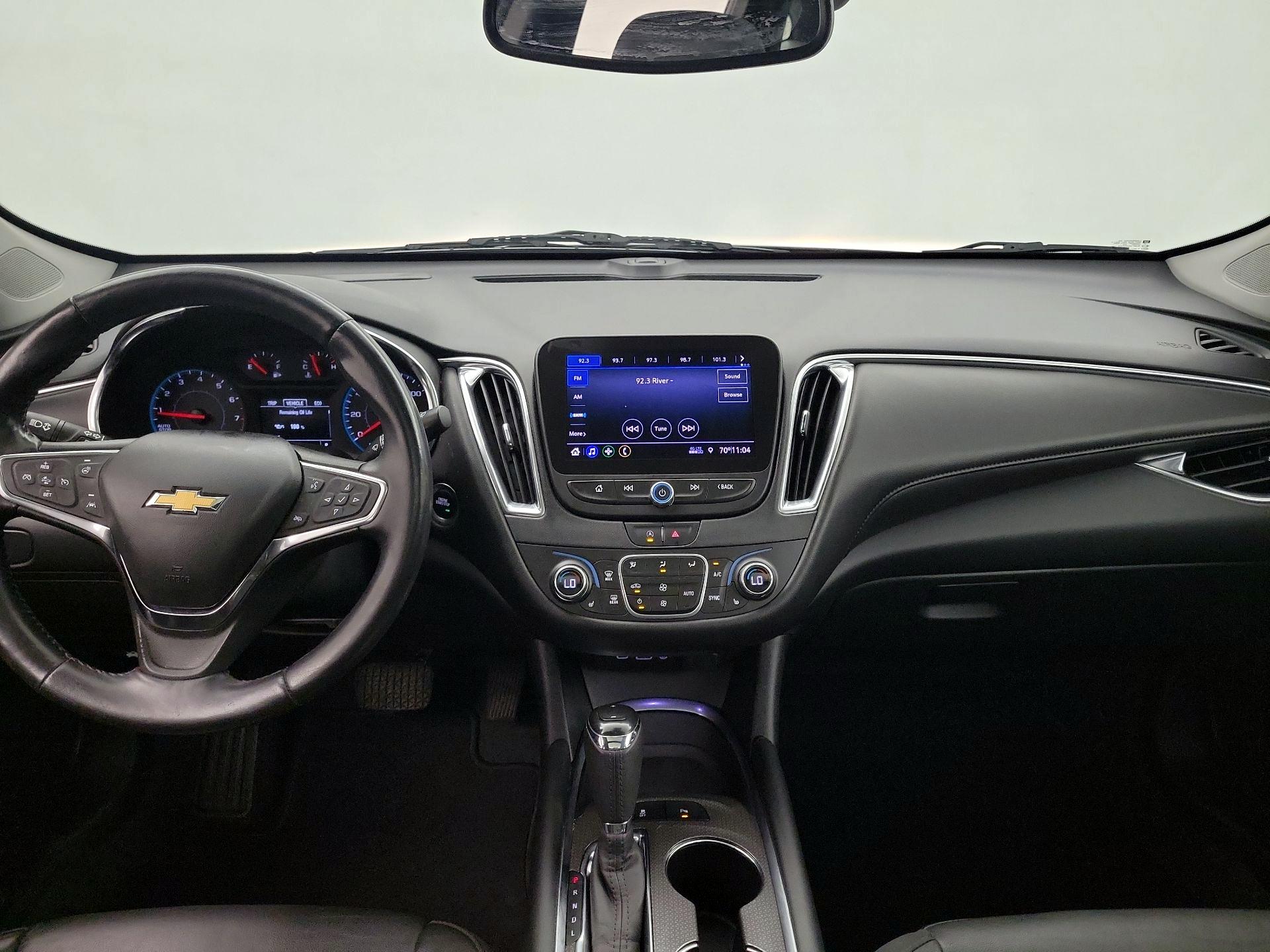 Thumbnail: 2020 Chevrolet Malibu - 9