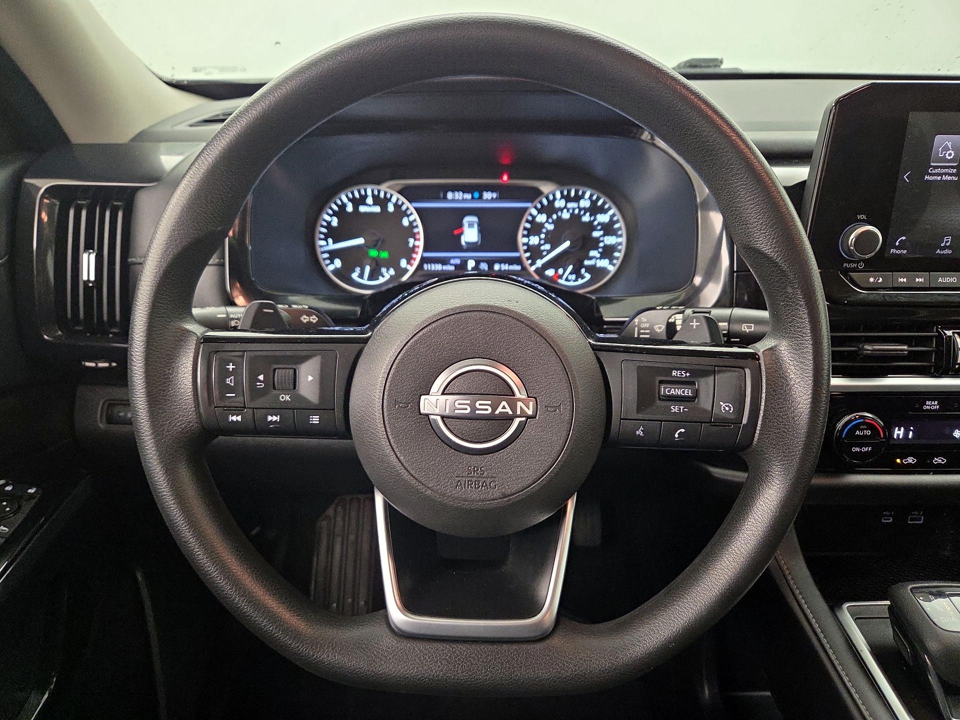 Thumbnail: 2022 Nissan Pathfinder - 10