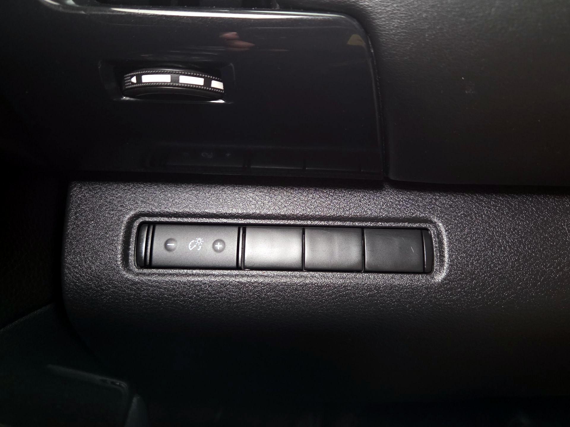 Thumbnail: 2022 Nissan Pathfinder - 13