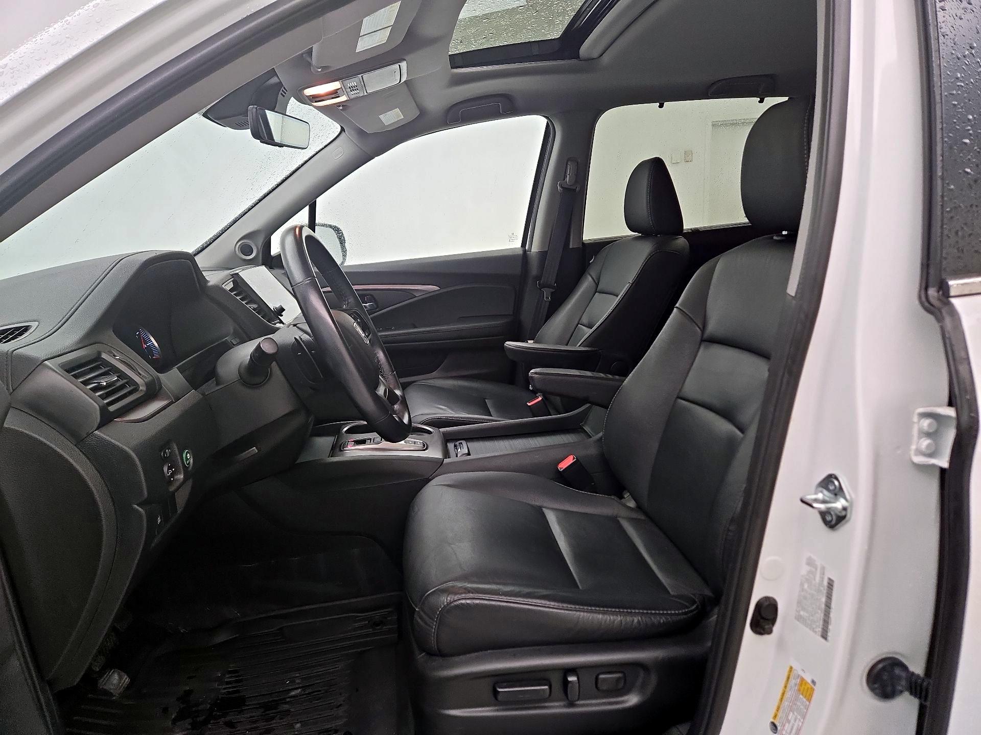 Thumbnail: 2022 Honda Pilot - 11