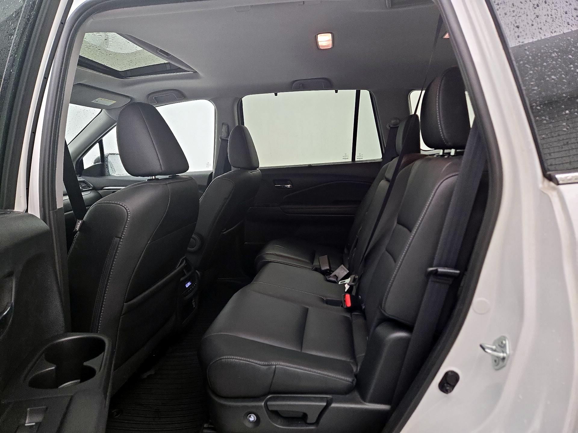 Thumbnail: 2022 Honda Pilot - 20