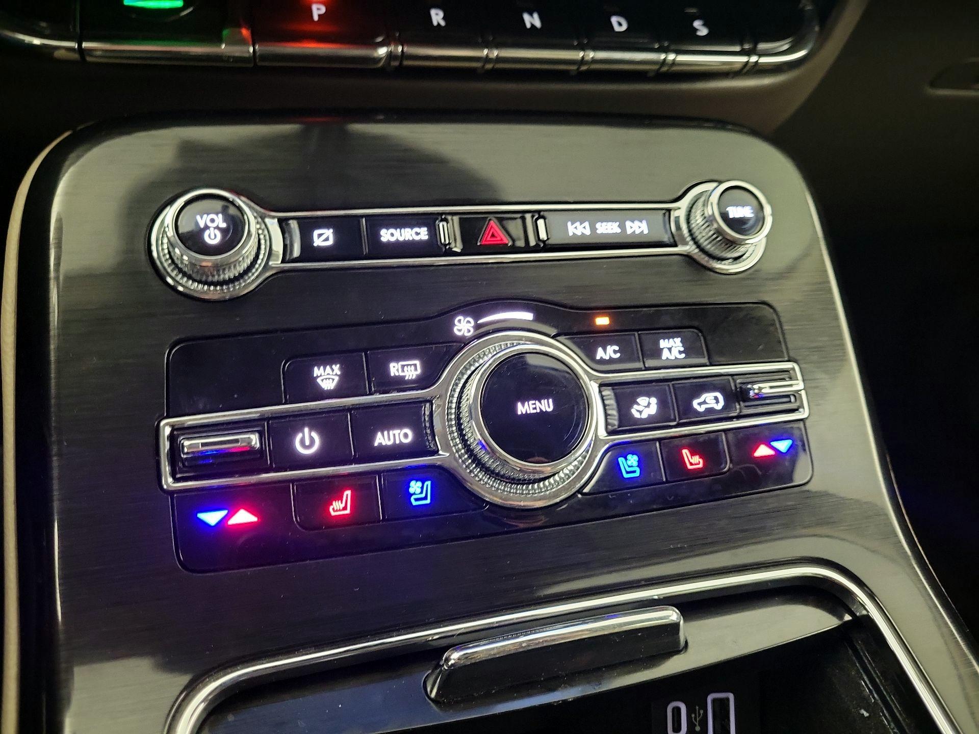 Thumbnail: 2023 Lincoln Nautilus - 15