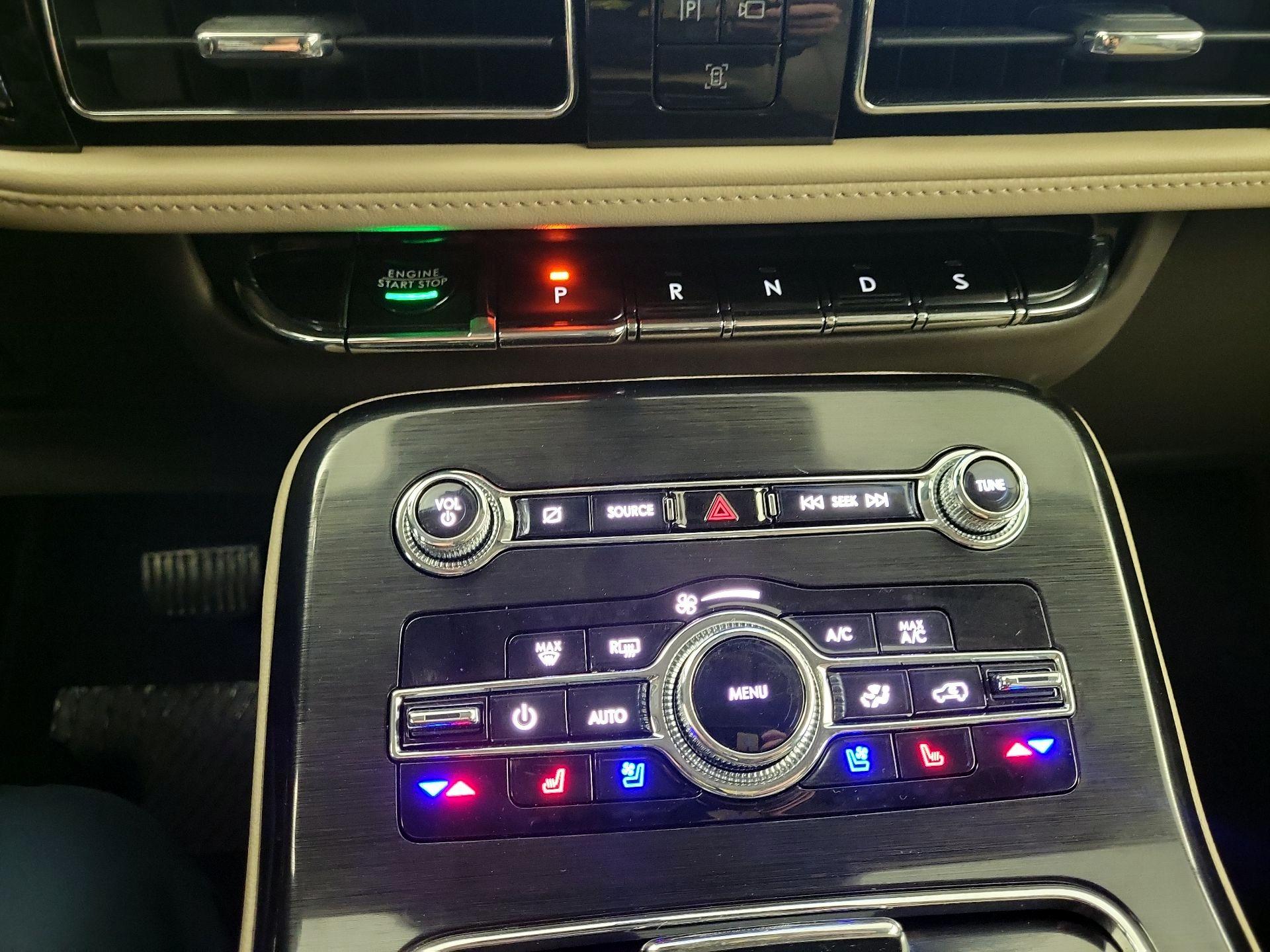 Thumbnail: 2023 Lincoln Nautilus - 16