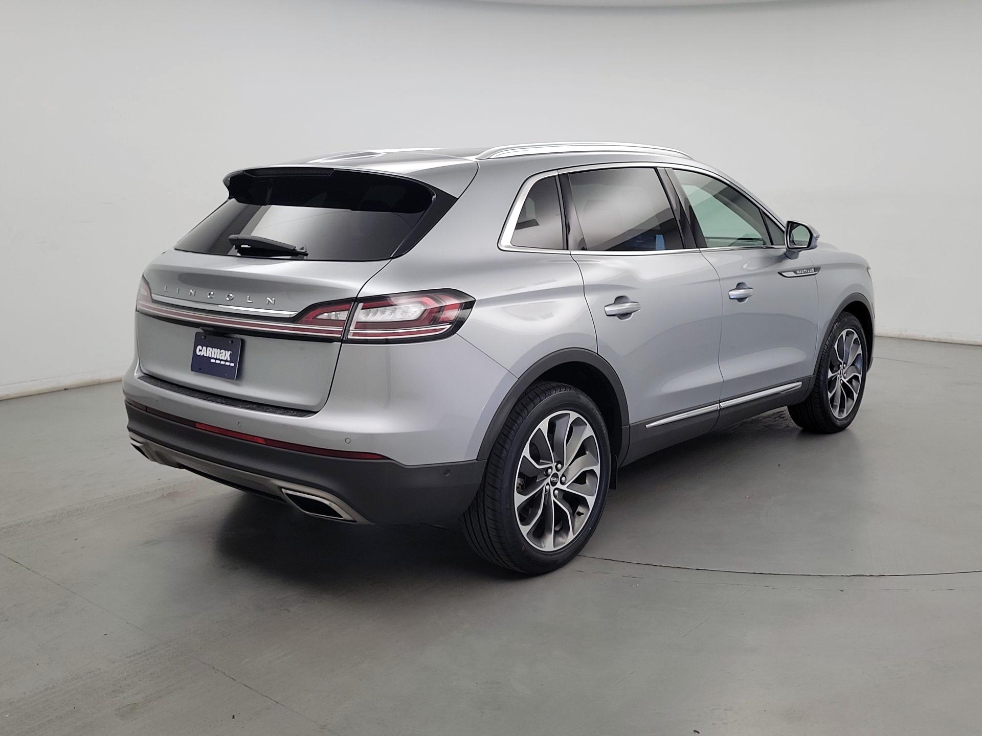 Thumbnail: 2023 Lincoln Nautilus - 5