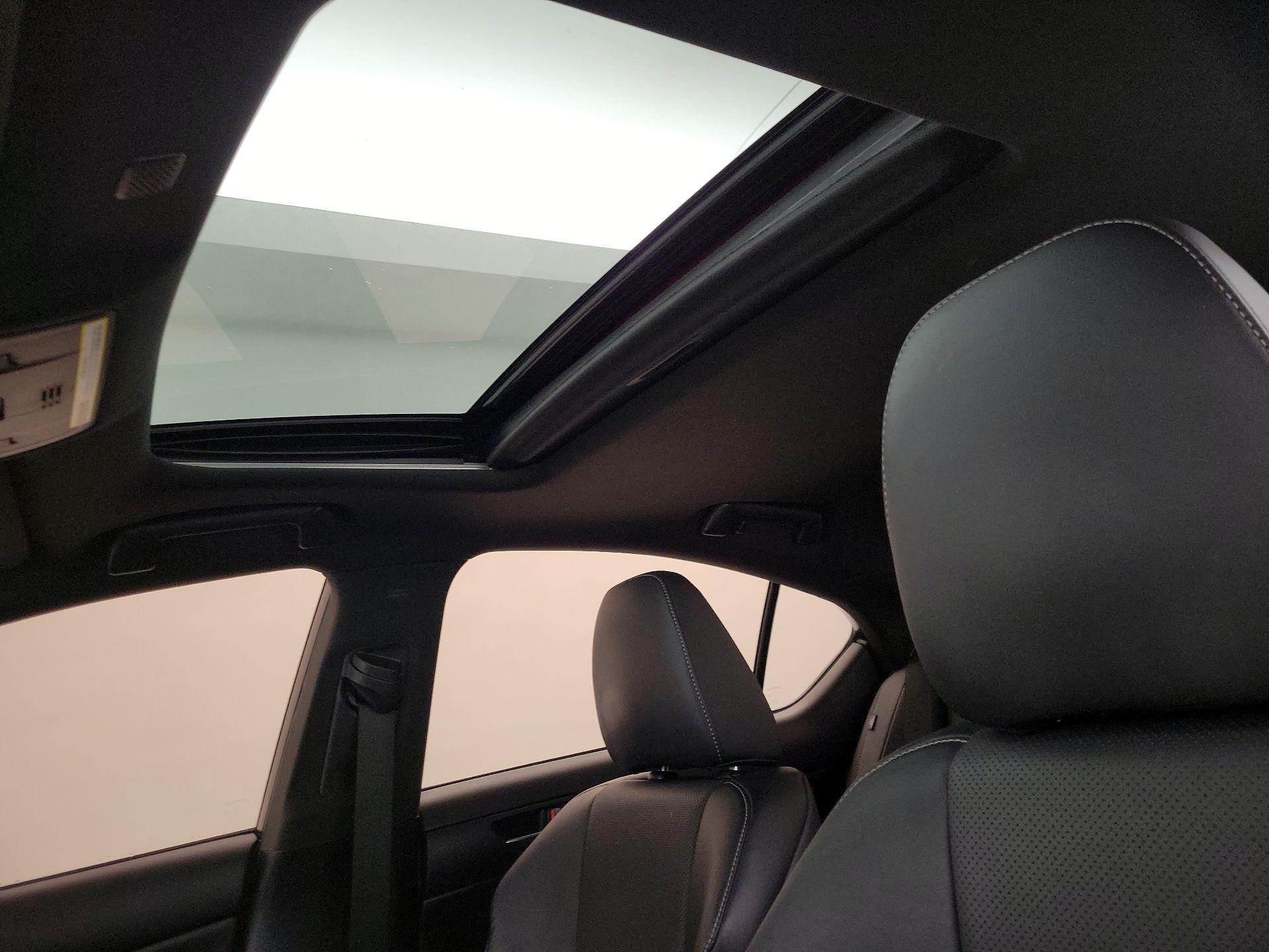 Thumbnail: 2022 Lexus IS - 19