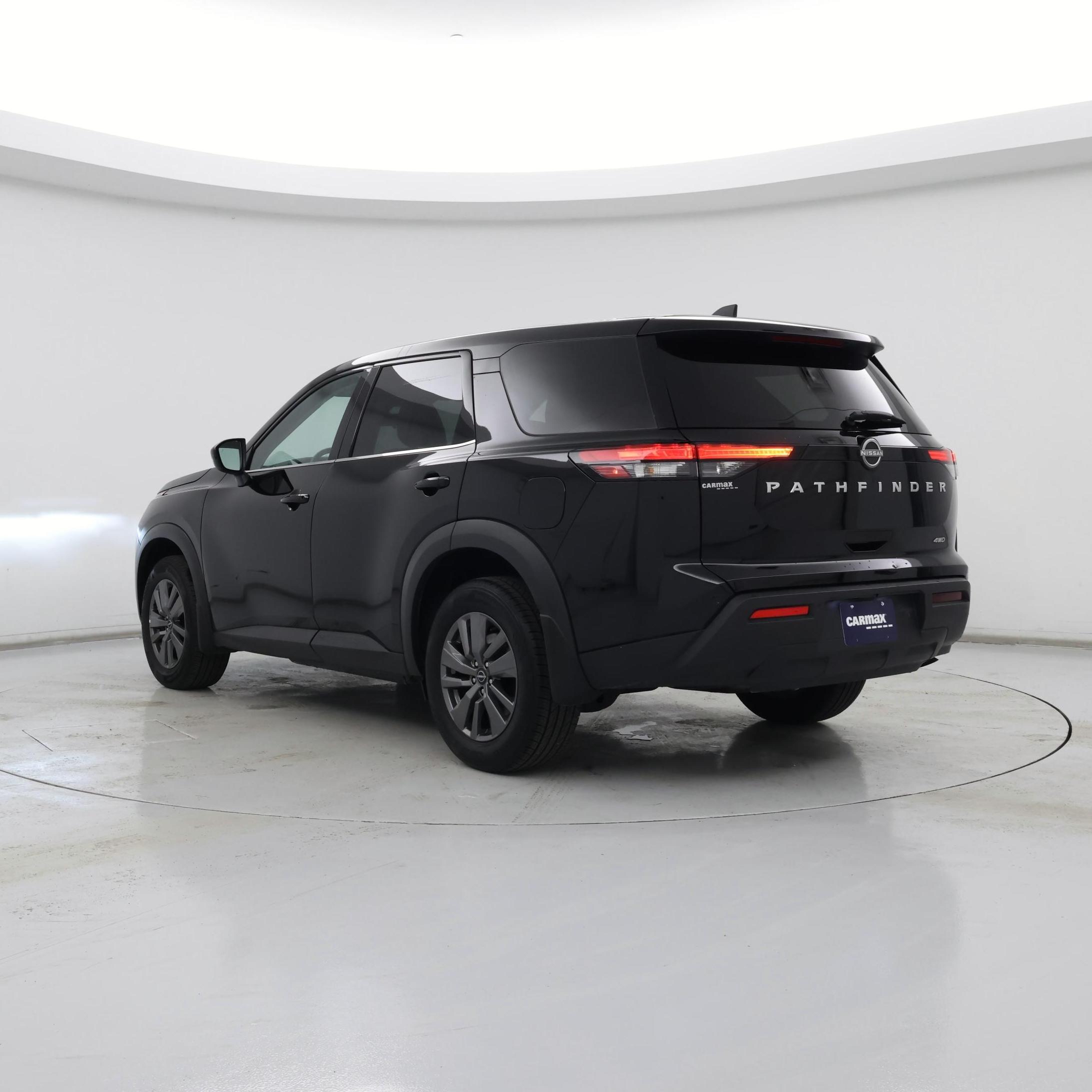 Thumbnail: 2024 Nissan Pathfinder - 2