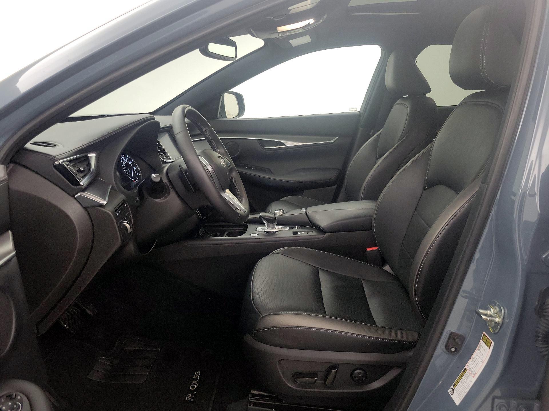 Thumbnail: 2023 INFINITI QX55 - 11