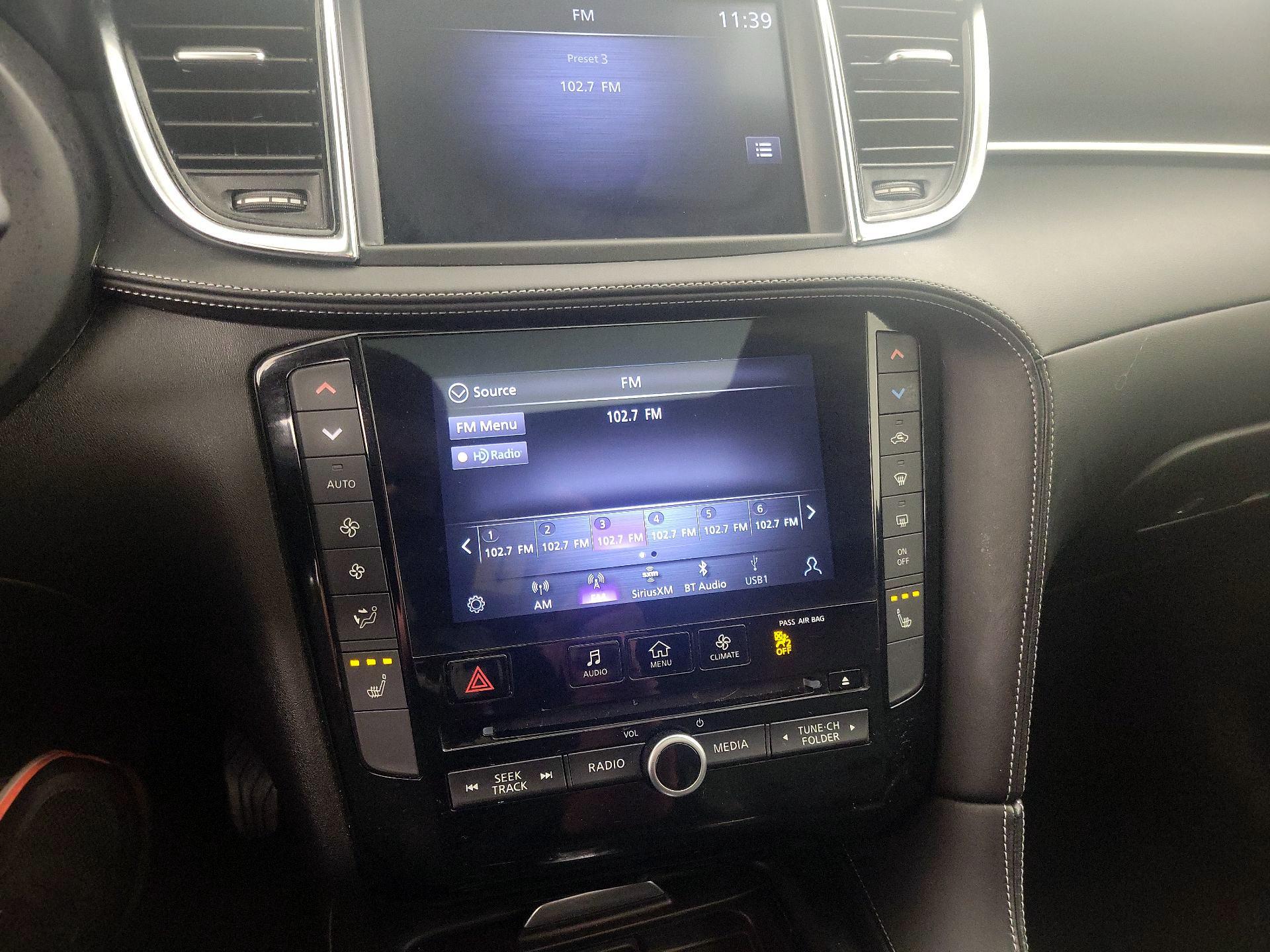 Thumbnail: 2023 INFINITI QX55 - 16