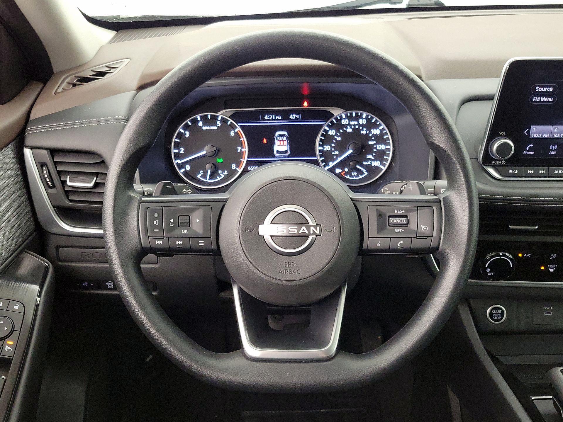 Thumbnail: 2023 Nissan Rogue - 10