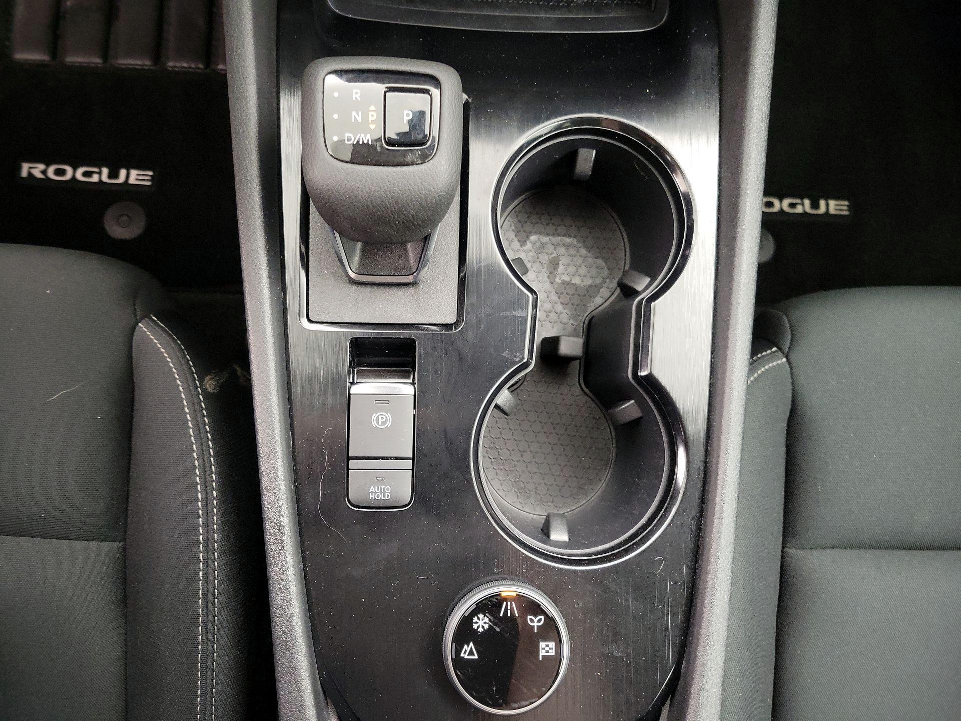 Thumbnail: 2023 Nissan Rogue - 17