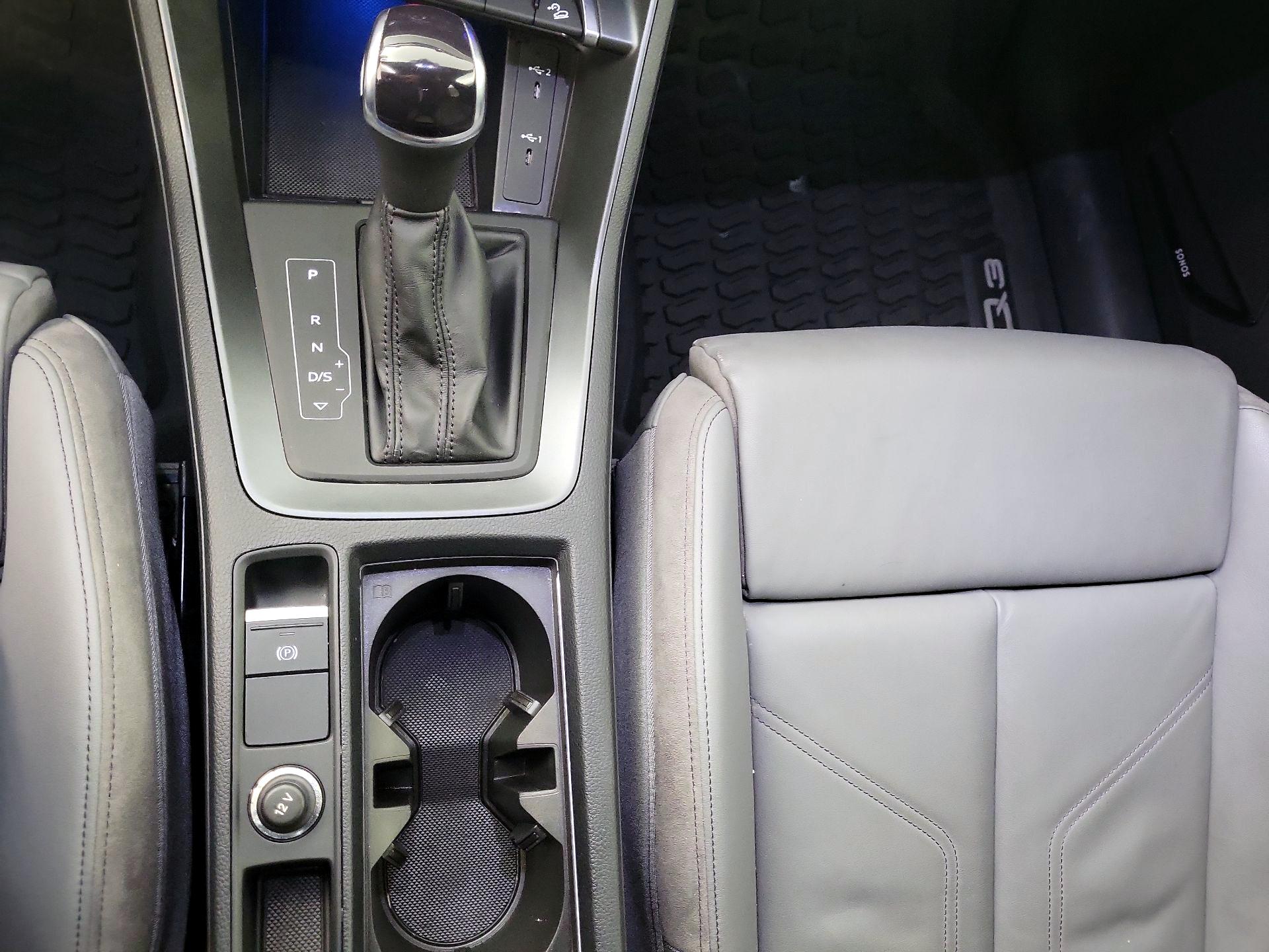 Thumbnail: 2022 Audi Q3 - 15