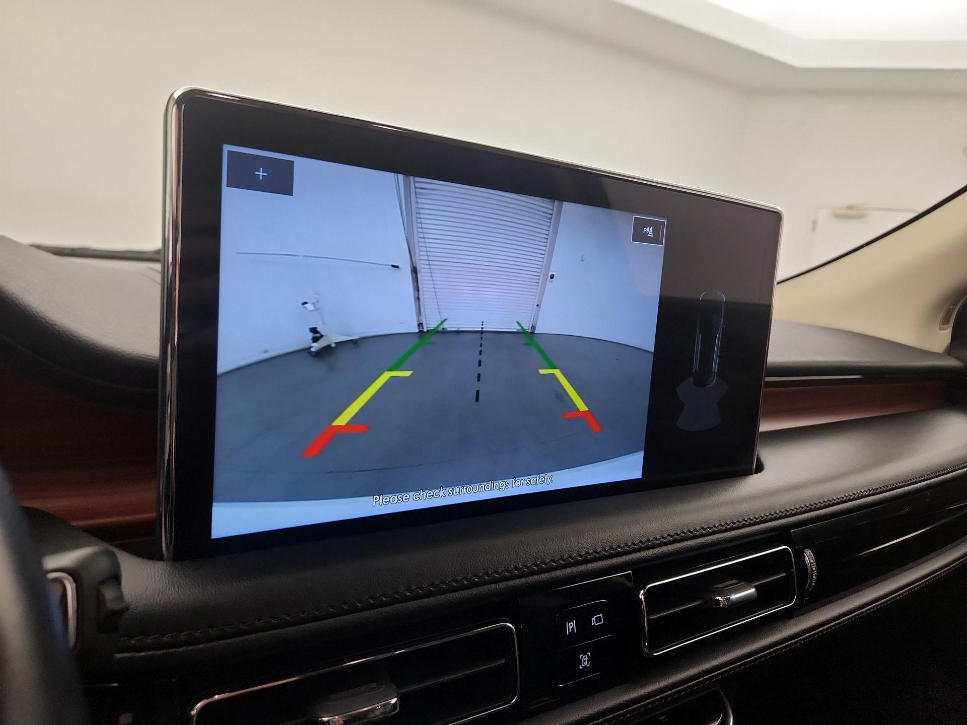 Thumbnail: 2022 Lincoln Nautilus - 13