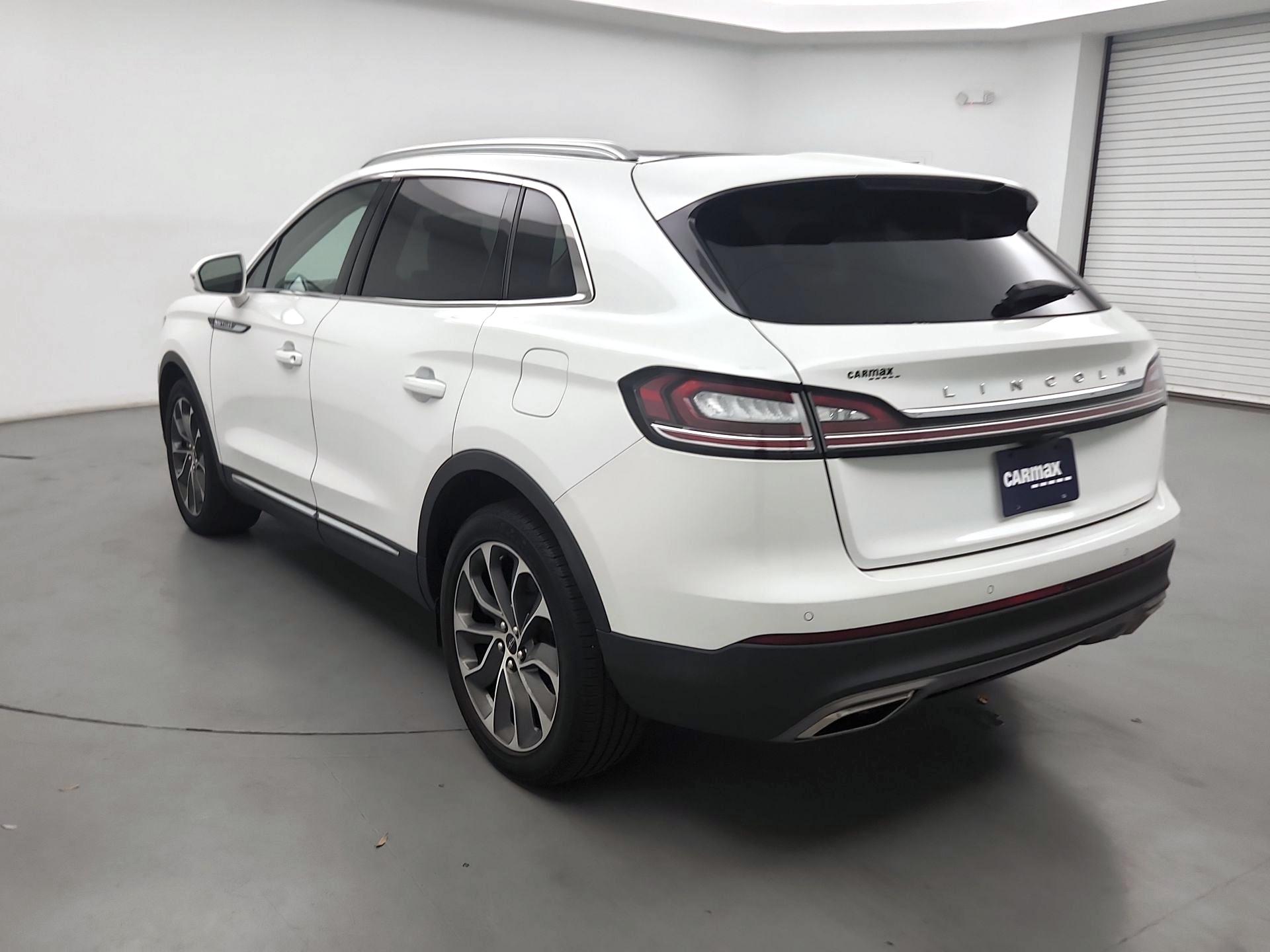 Thumbnail: 2022 Lincoln Nautilus - 7