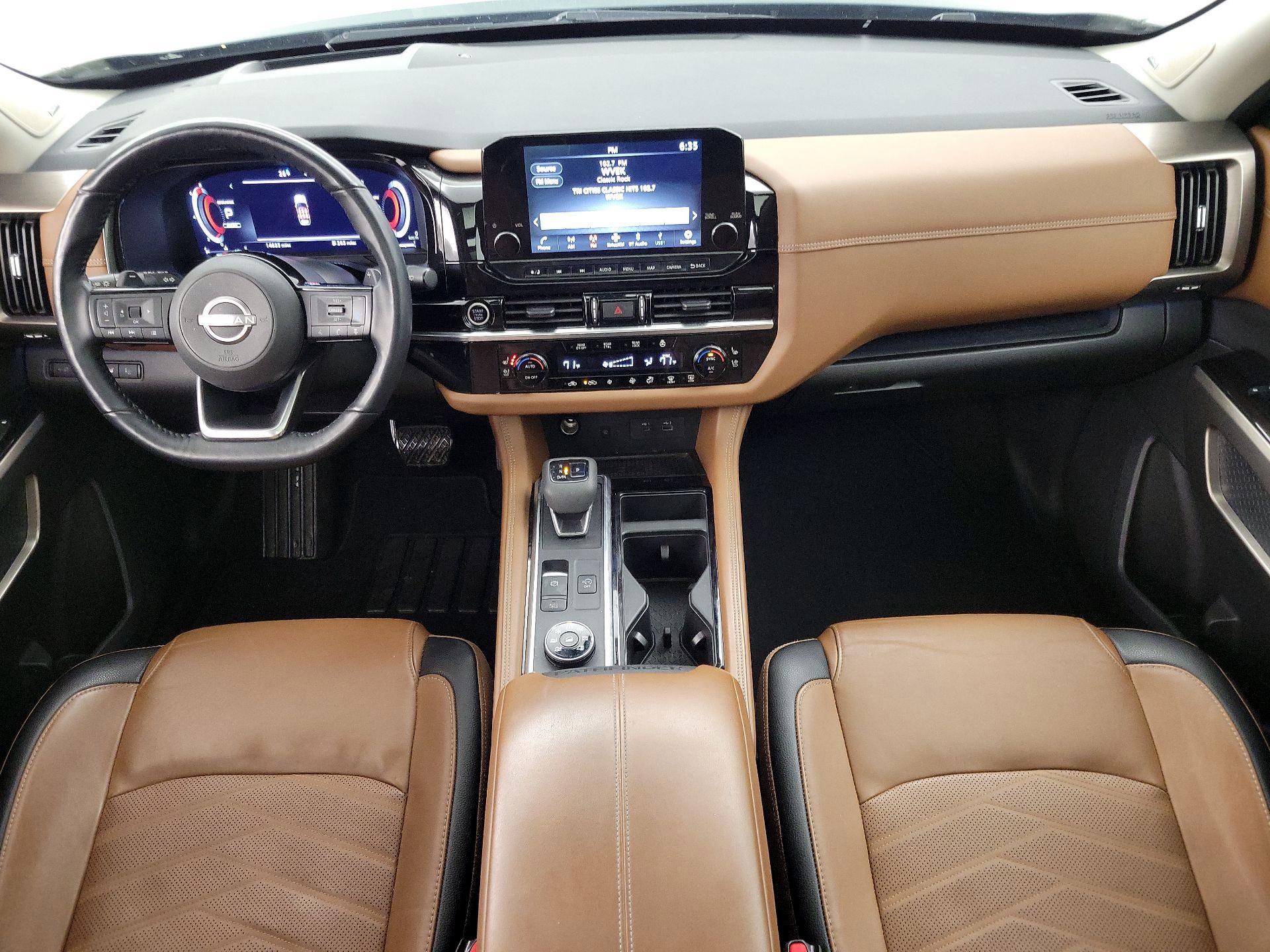 Thumbnail: 2023 Nissan Pathfinder - 9