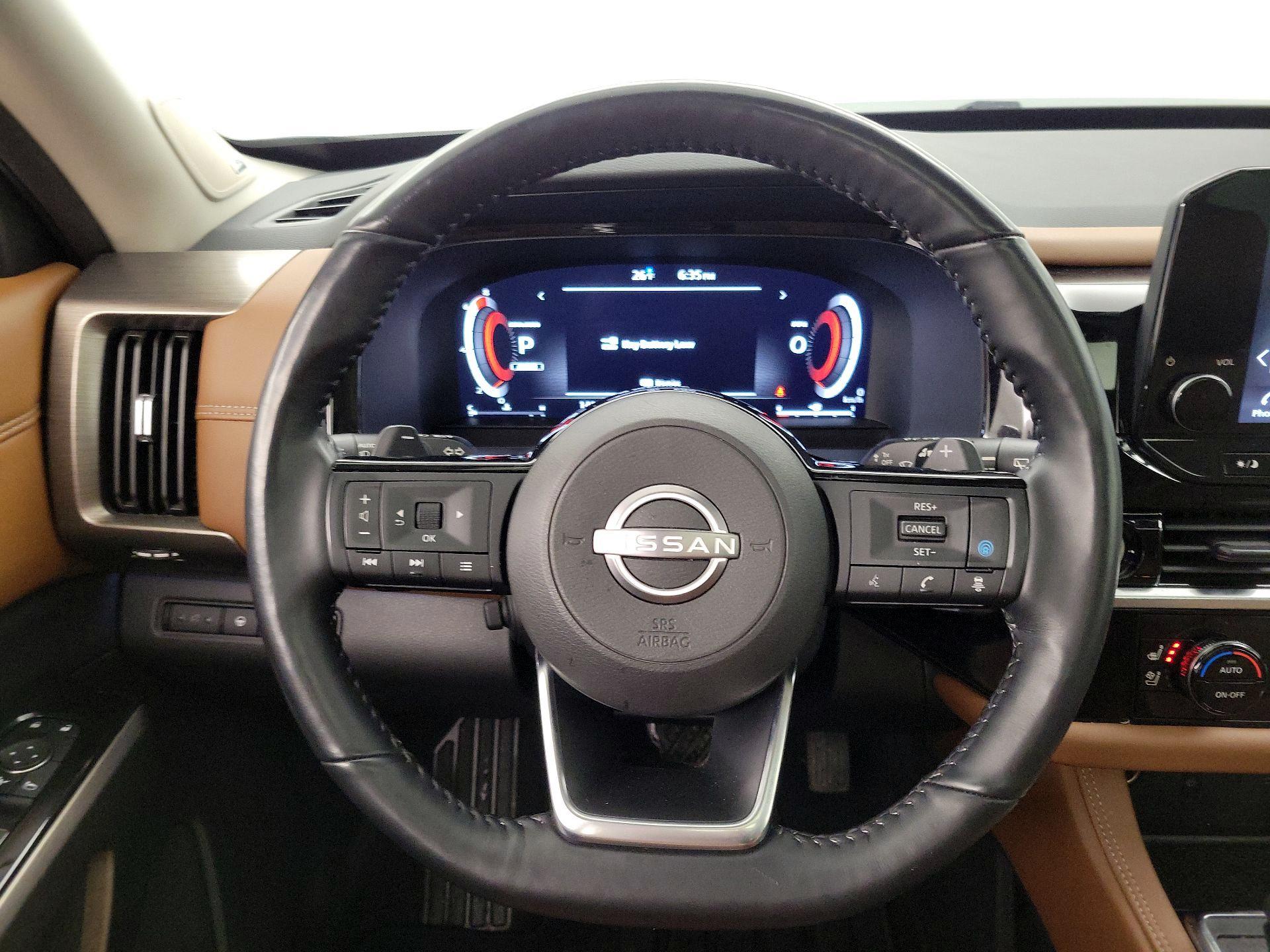 Thumbnail: 2023 Nissan Pathfinder - 10