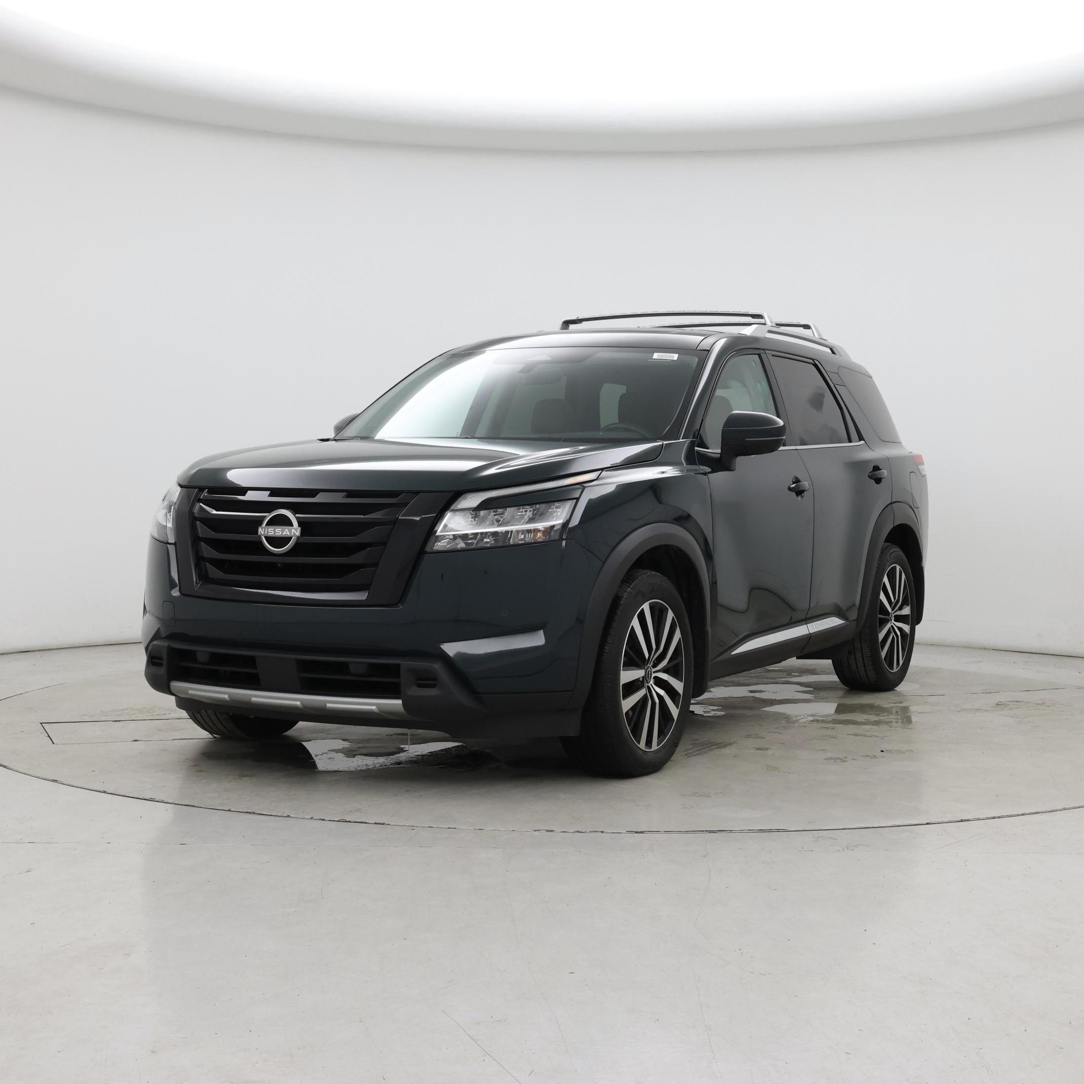 Thumbnail: 2023 Nissan Pathfinder - 4