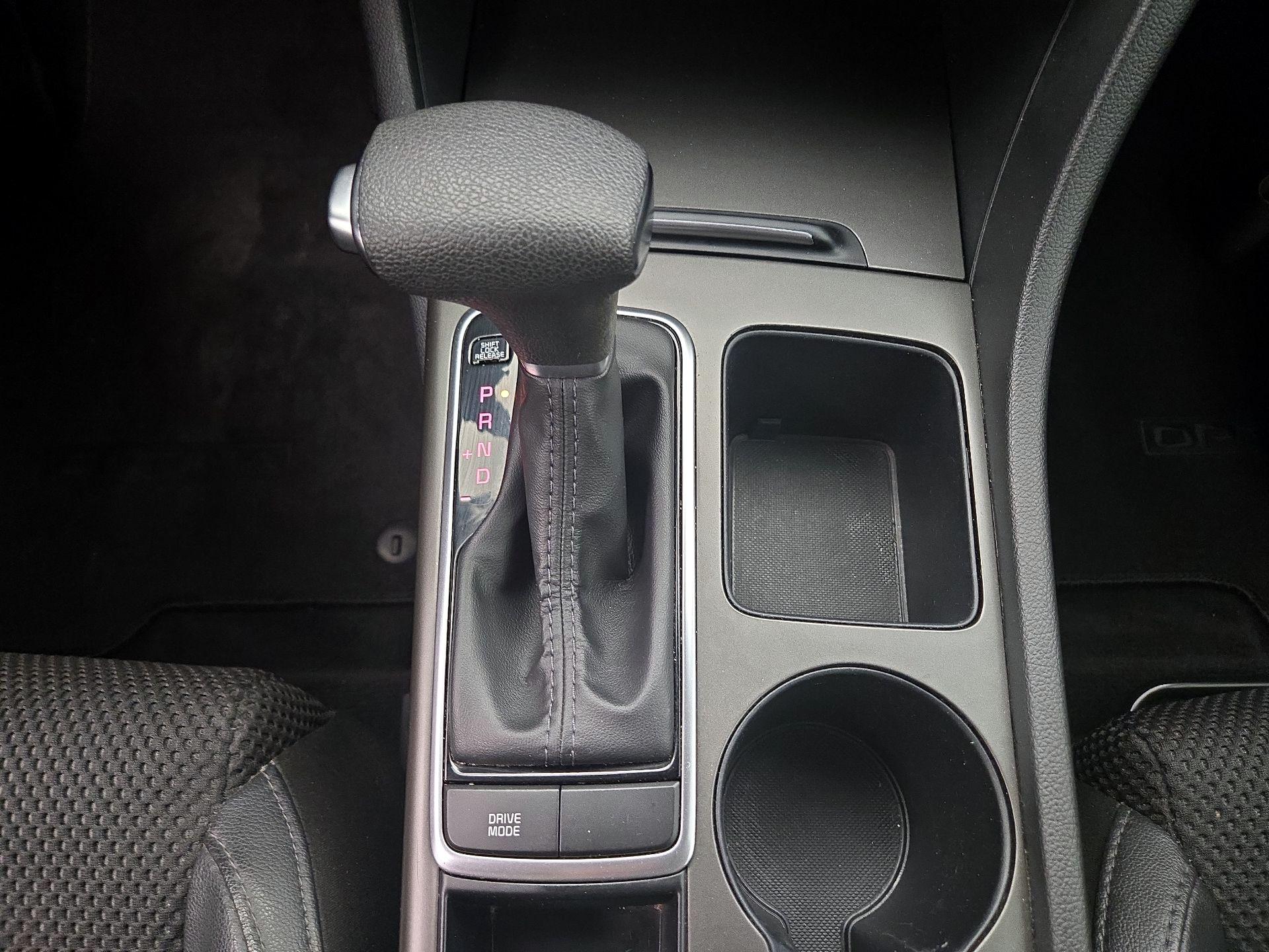 Thumbnail: 2020 Kia Optima - 17