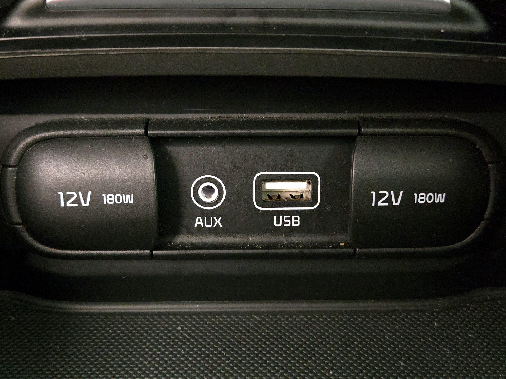 Thumbnail: 2020 Kia Optima - 18