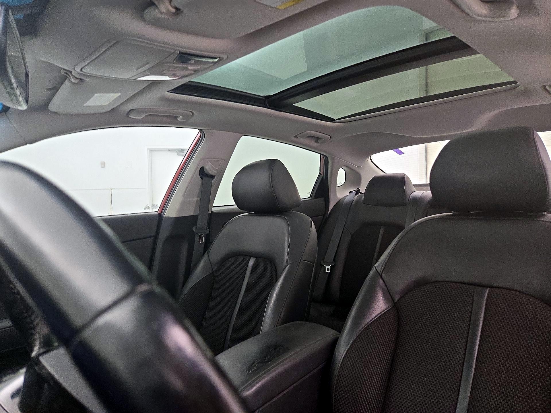 Thumbnail: 2020 Kia Optima - 19