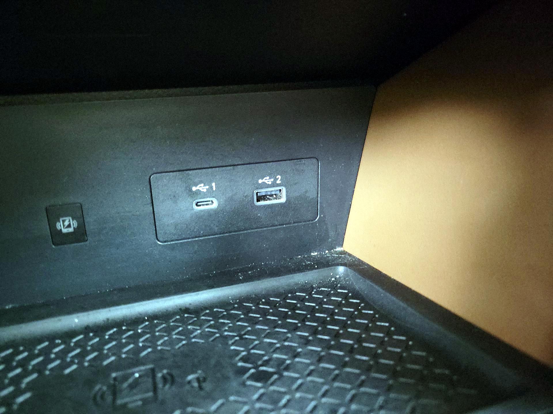 Thumbnail: 2023 Nissan Pathfinder - 19