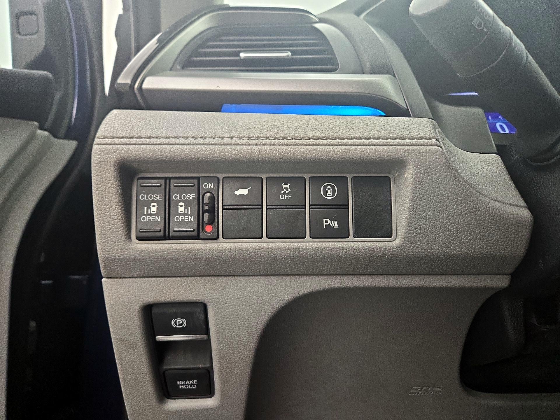 Thumbnail: 2023 Honda Odyssey - 13