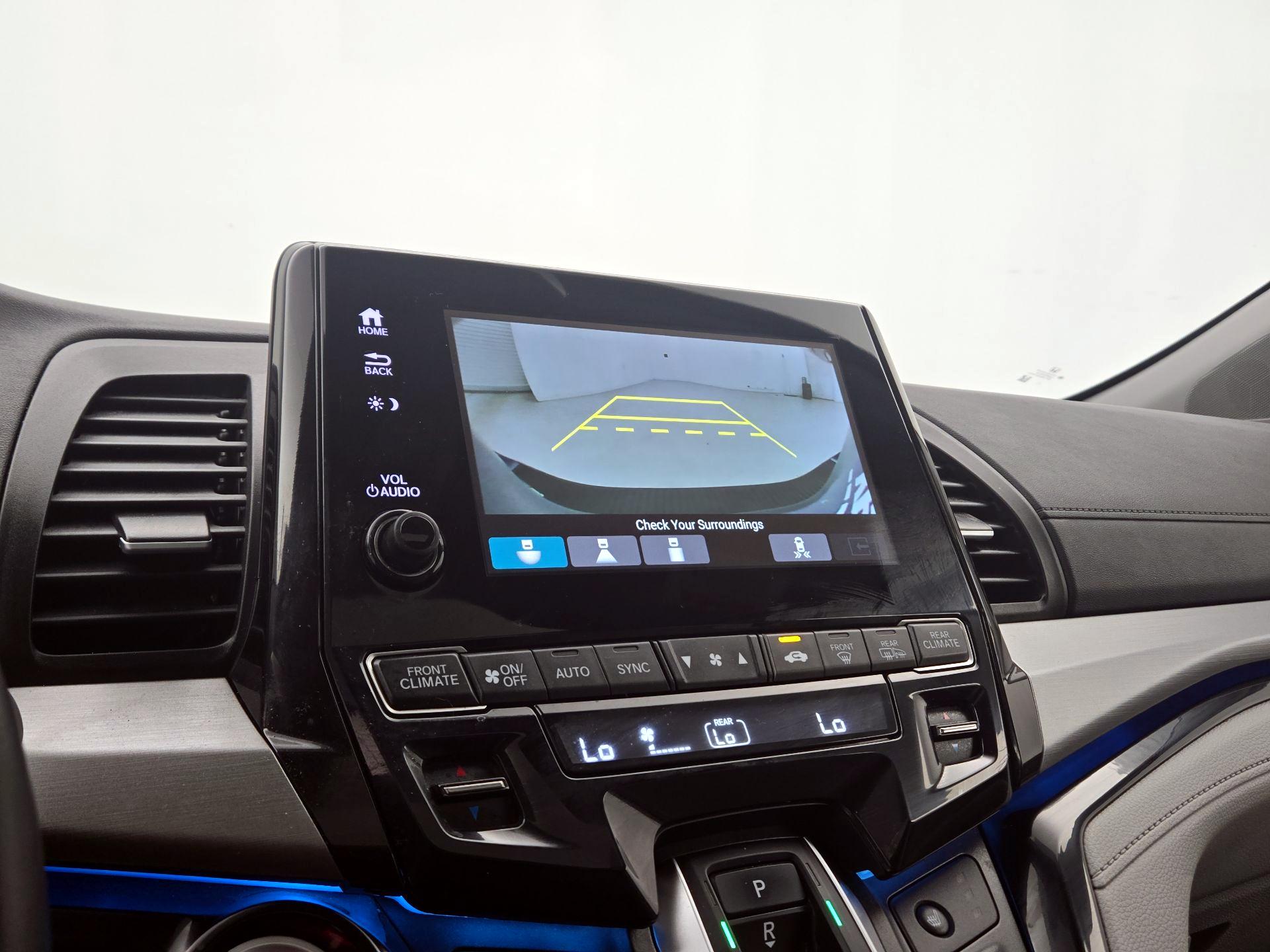 Thumbnail: 2023 Honda Odyssey - 14