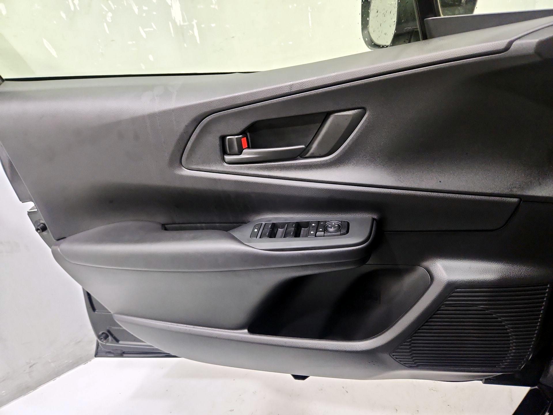 Thumbnail: 2024 Toyota Prius Prime - 12