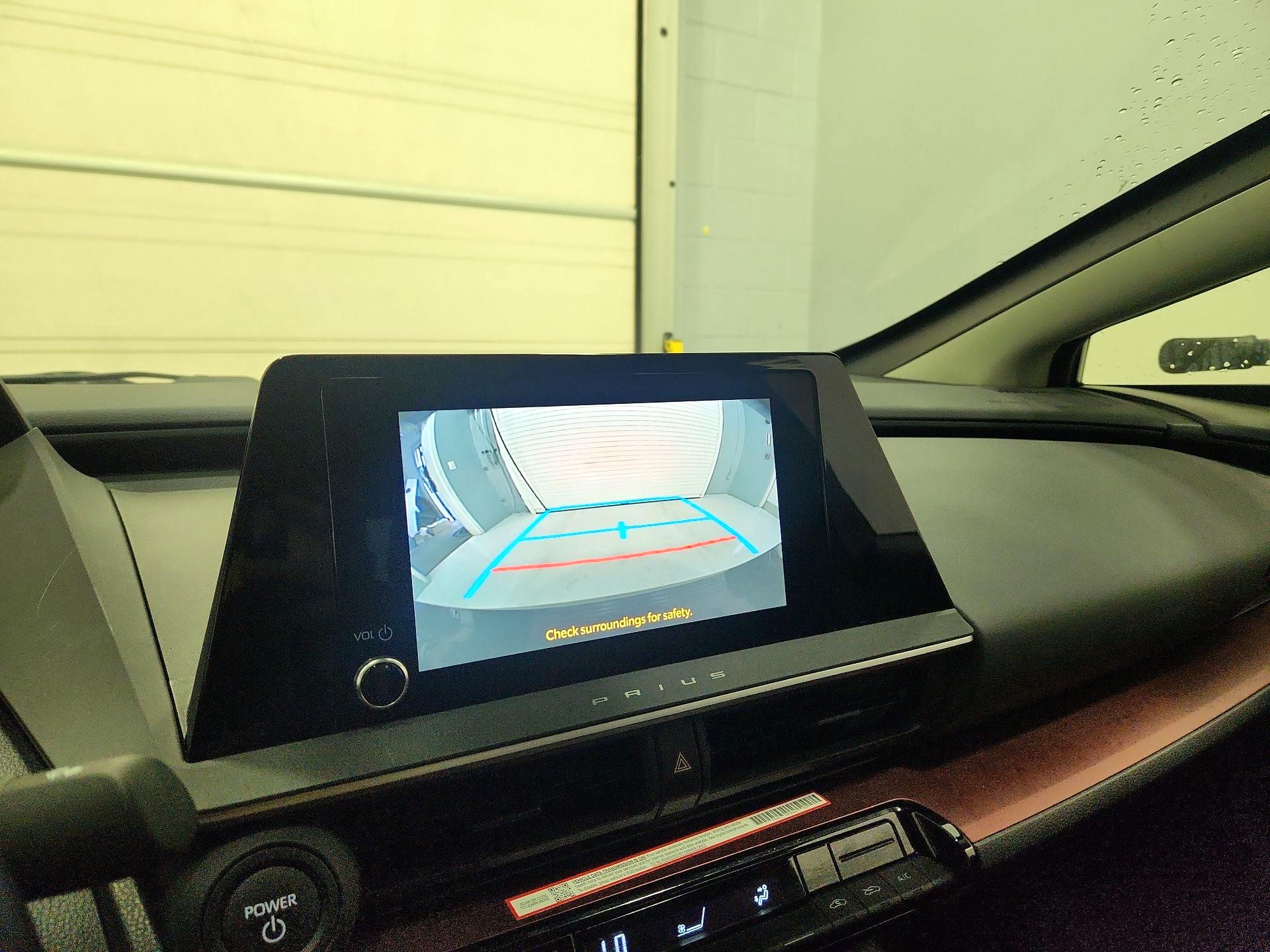 Thumbnail: 2024 Toyota Prius Prime - 15