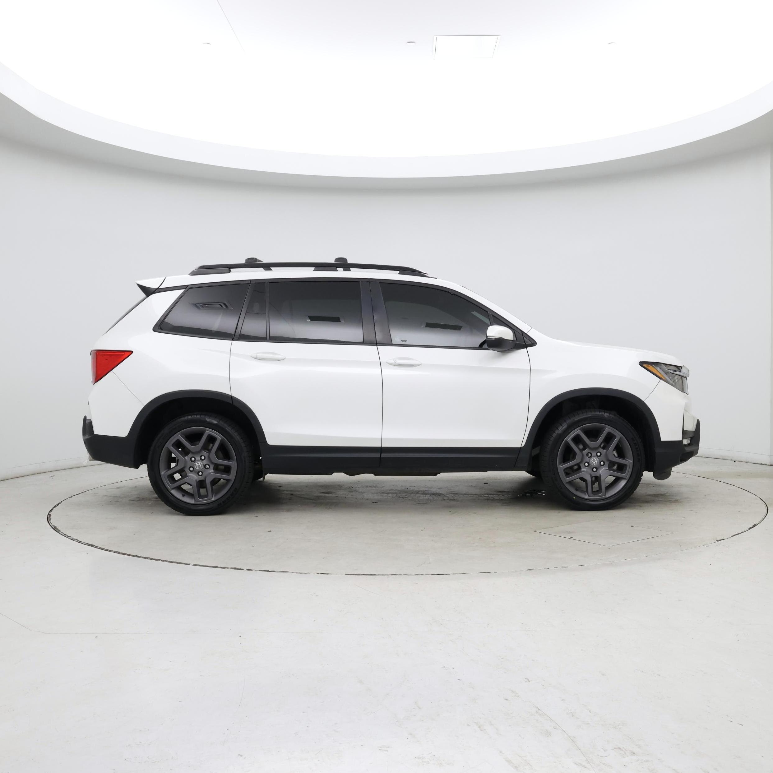 Thumbnail: 2023 Honda Passport - 7