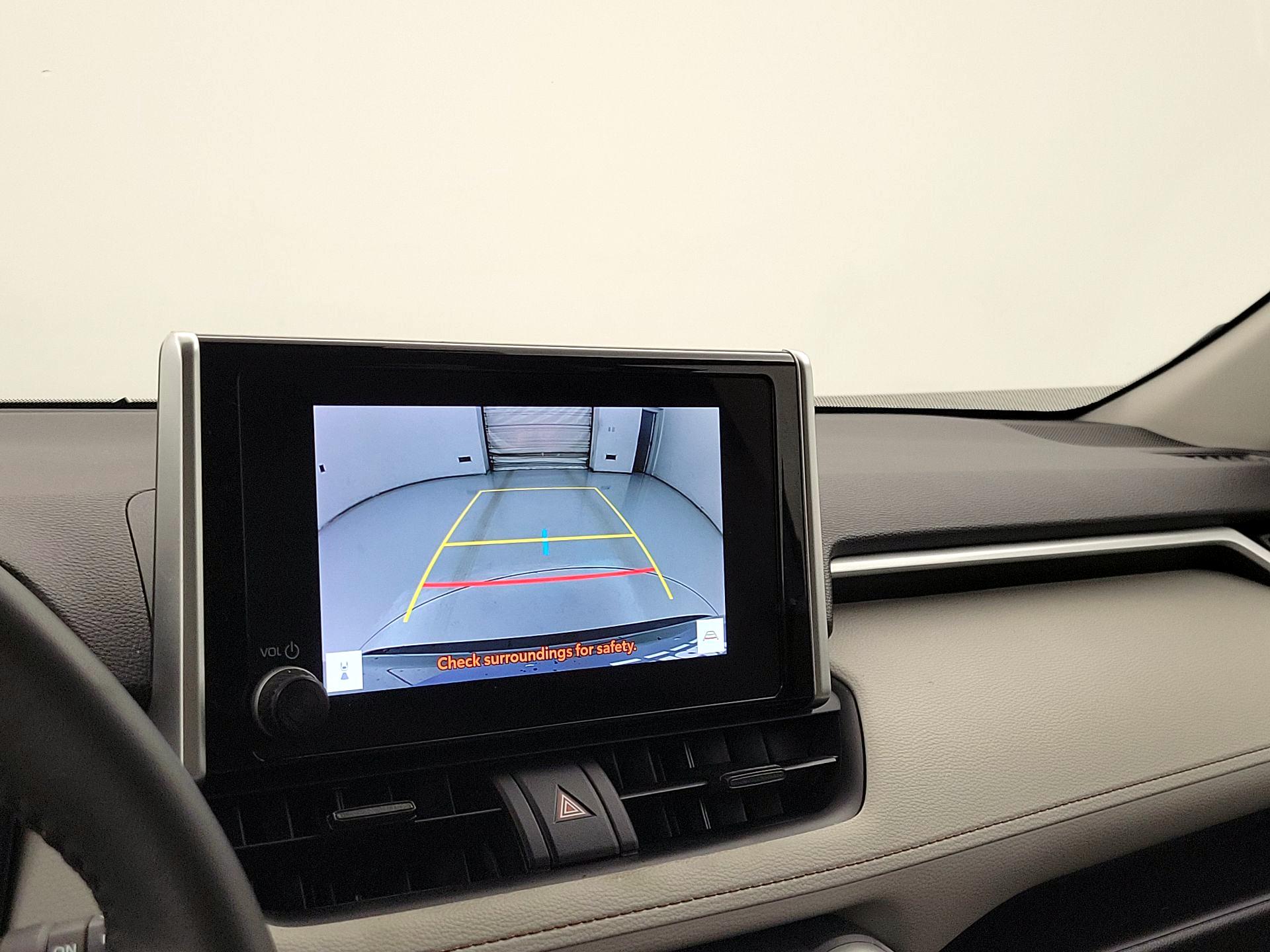 Thumbnail: 2023 Toyota RAV4 - 14