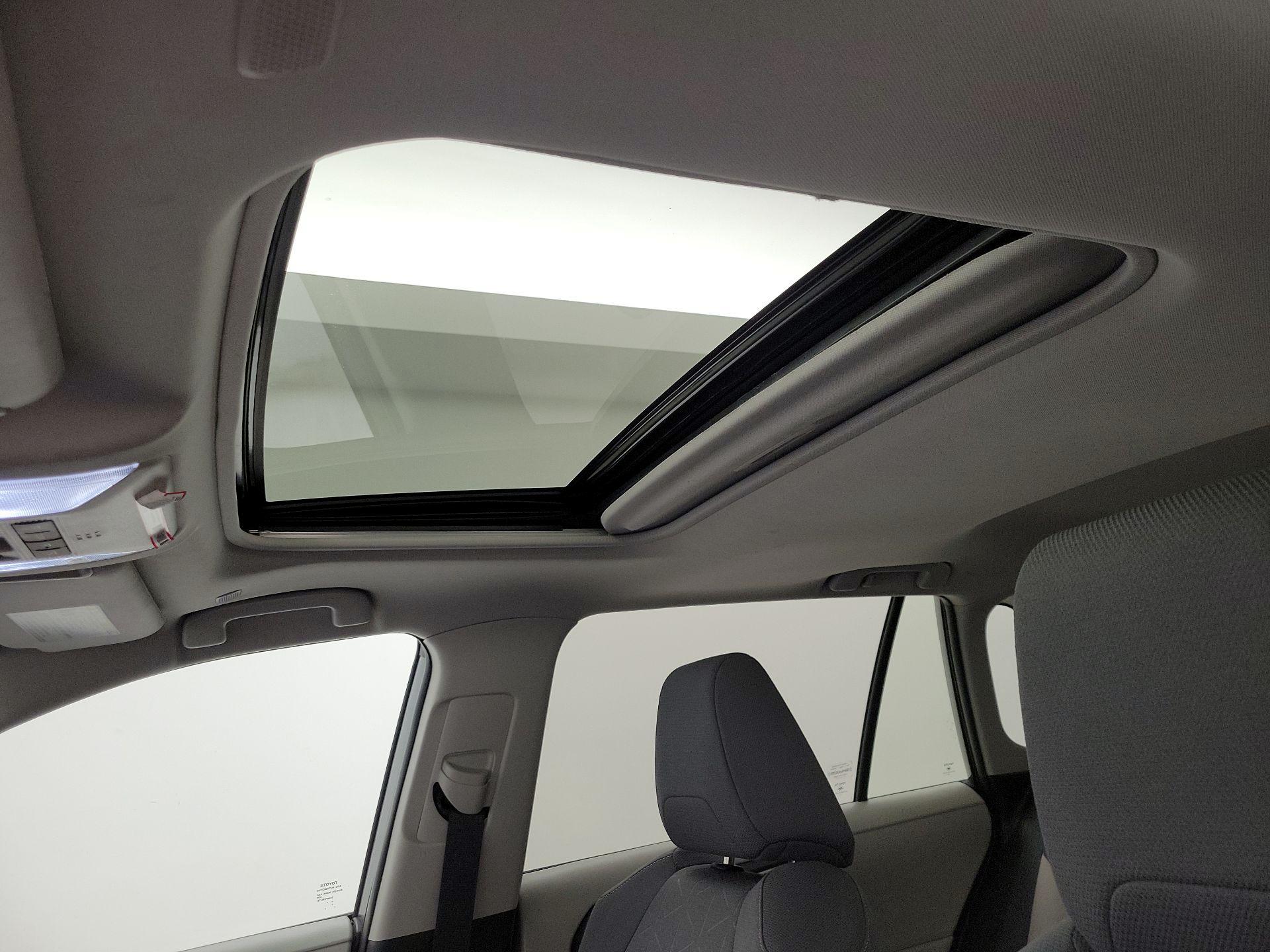 Thumbnail: 2023 Toyota RAV4 - 19