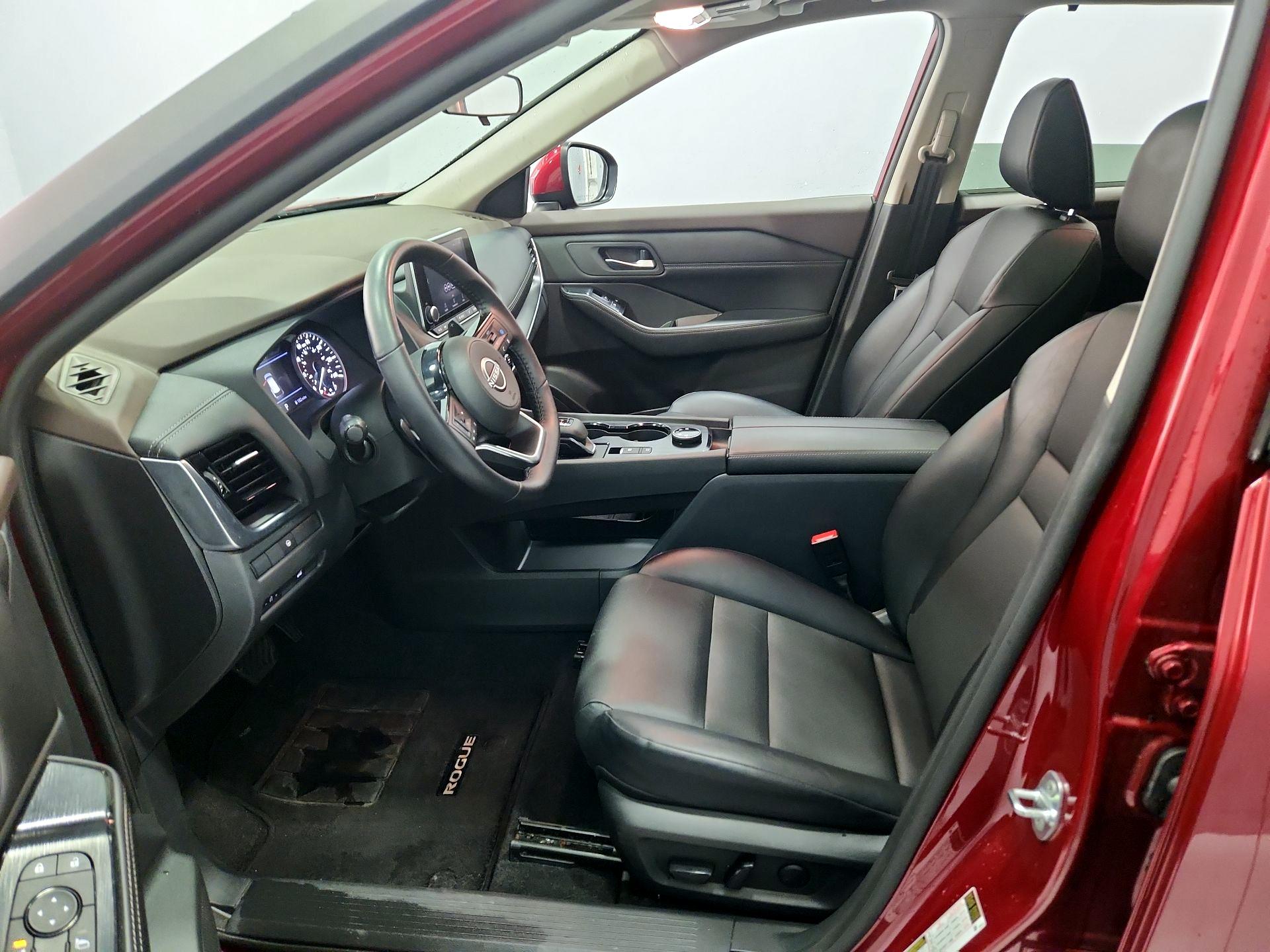 Thumbnail: 2022 Nissan Rogue - 11