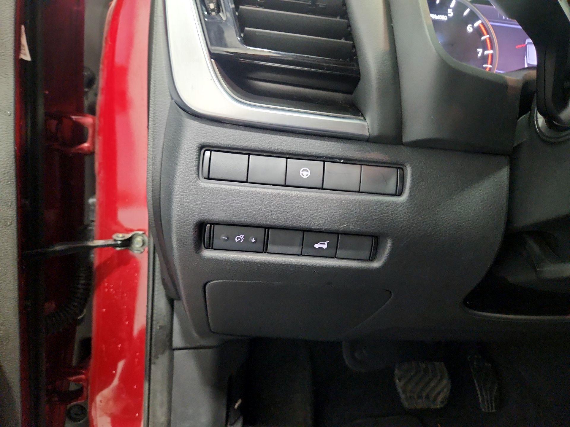 Thumbnail: 2022 Nissan Rogue - 13