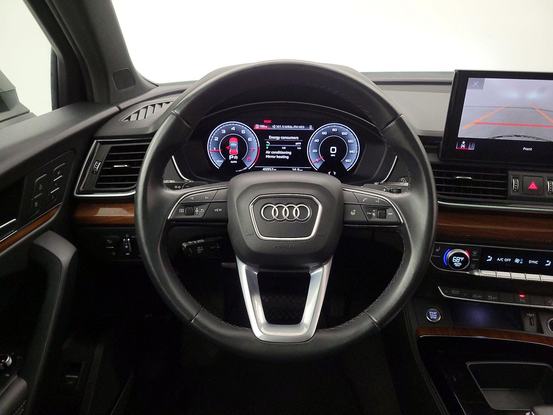 Thumbnail: 2023 Audi Q5 - 10