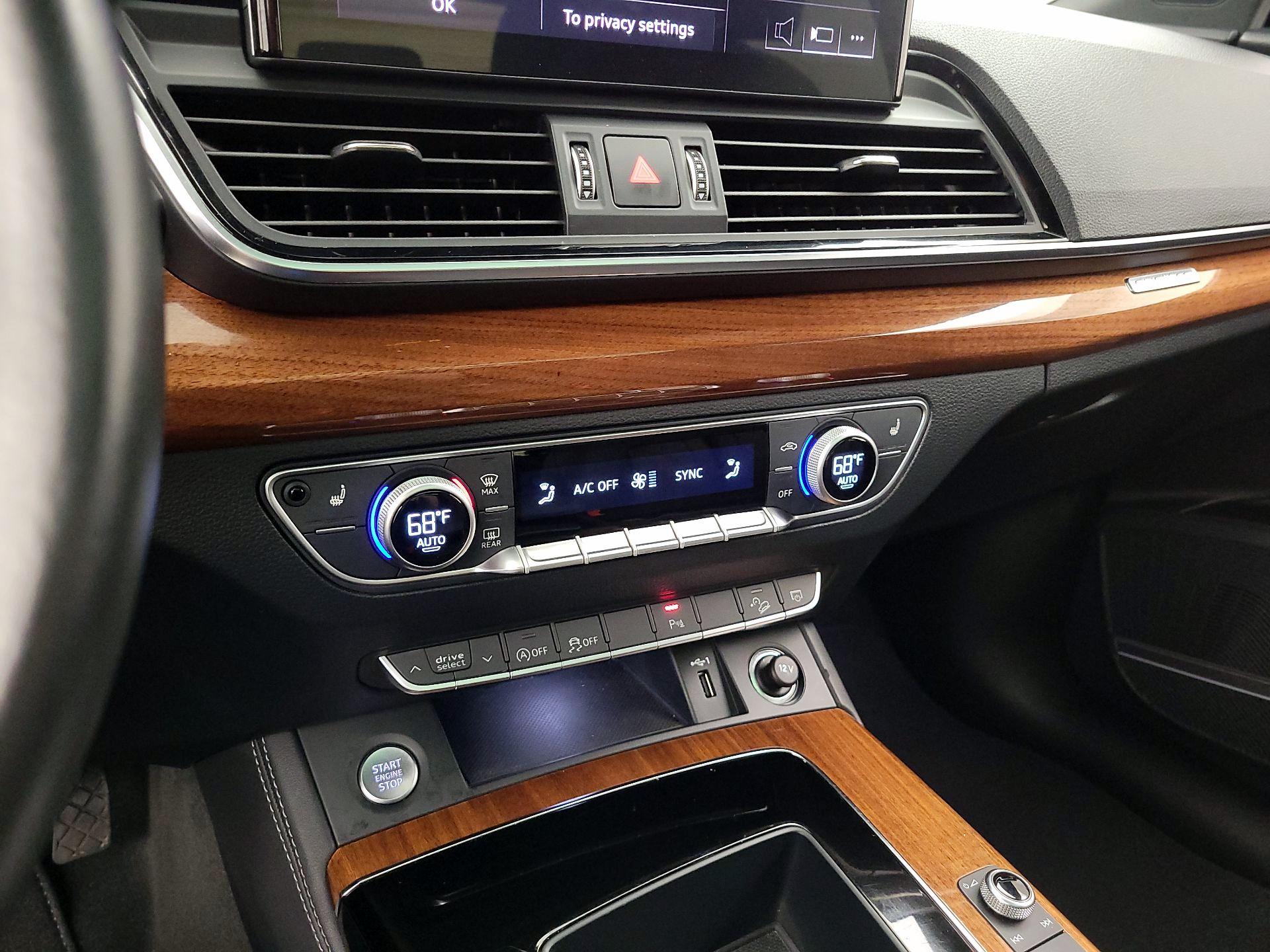 Thumbnail: 2023 Audi Q5 - 16