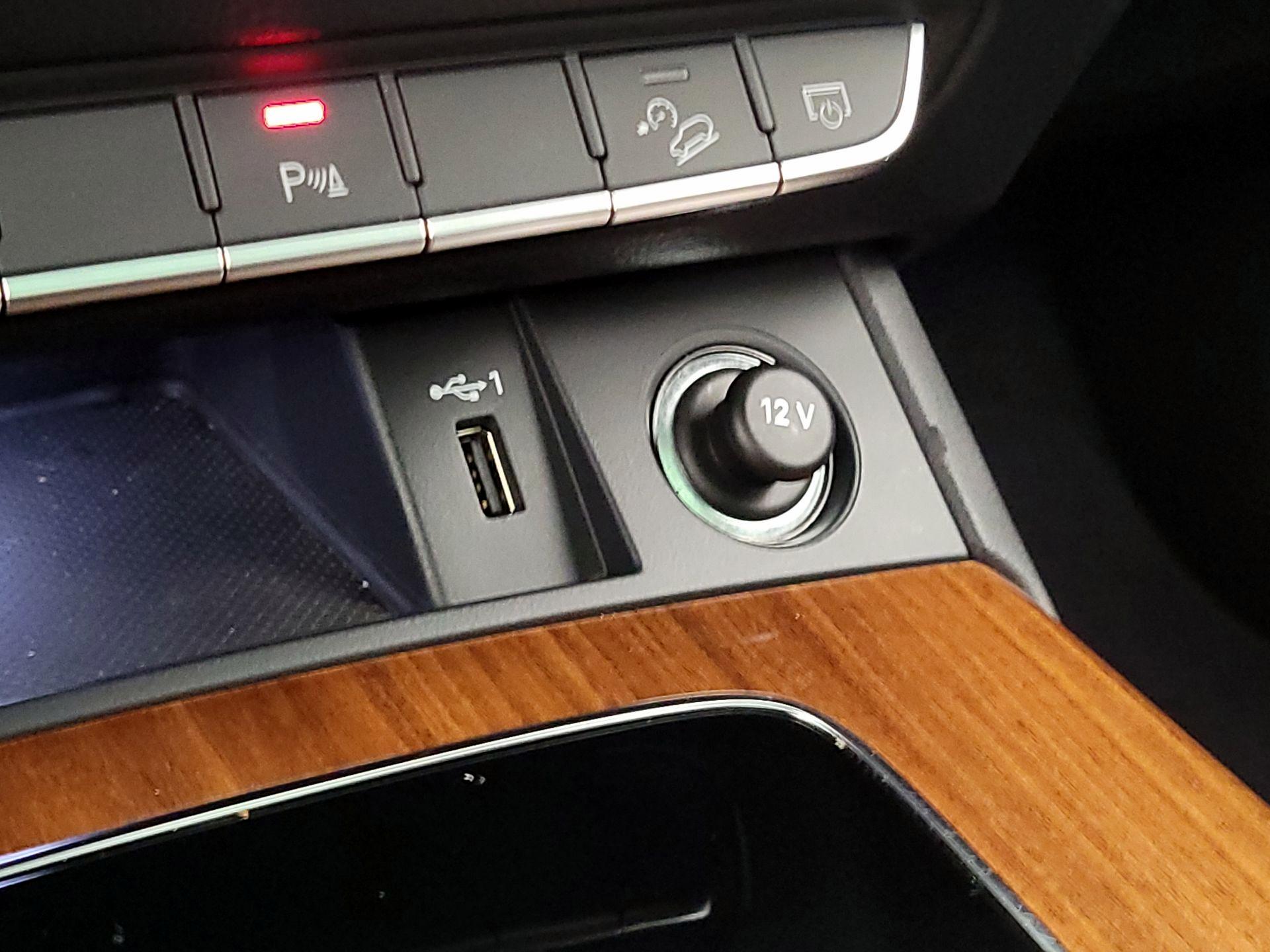 Thumbnail: 2023 Audi Q5 - 18