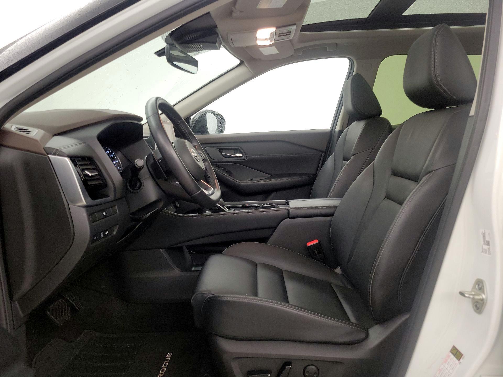 Thumbnail: 2023 Nissan Rogue - 11