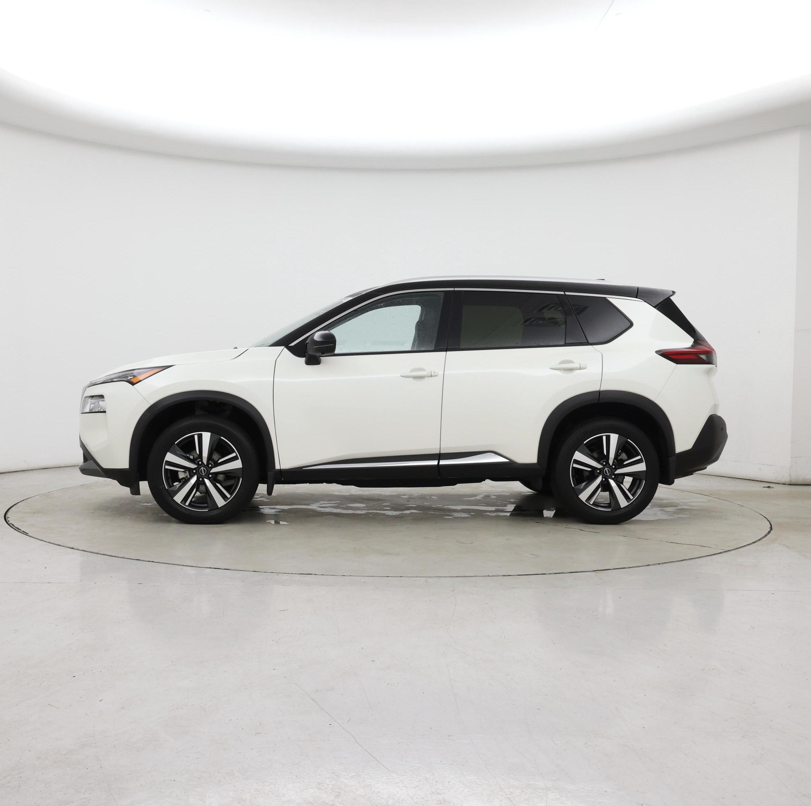 Thumbnail: 2023 Nissan Rogue - 3