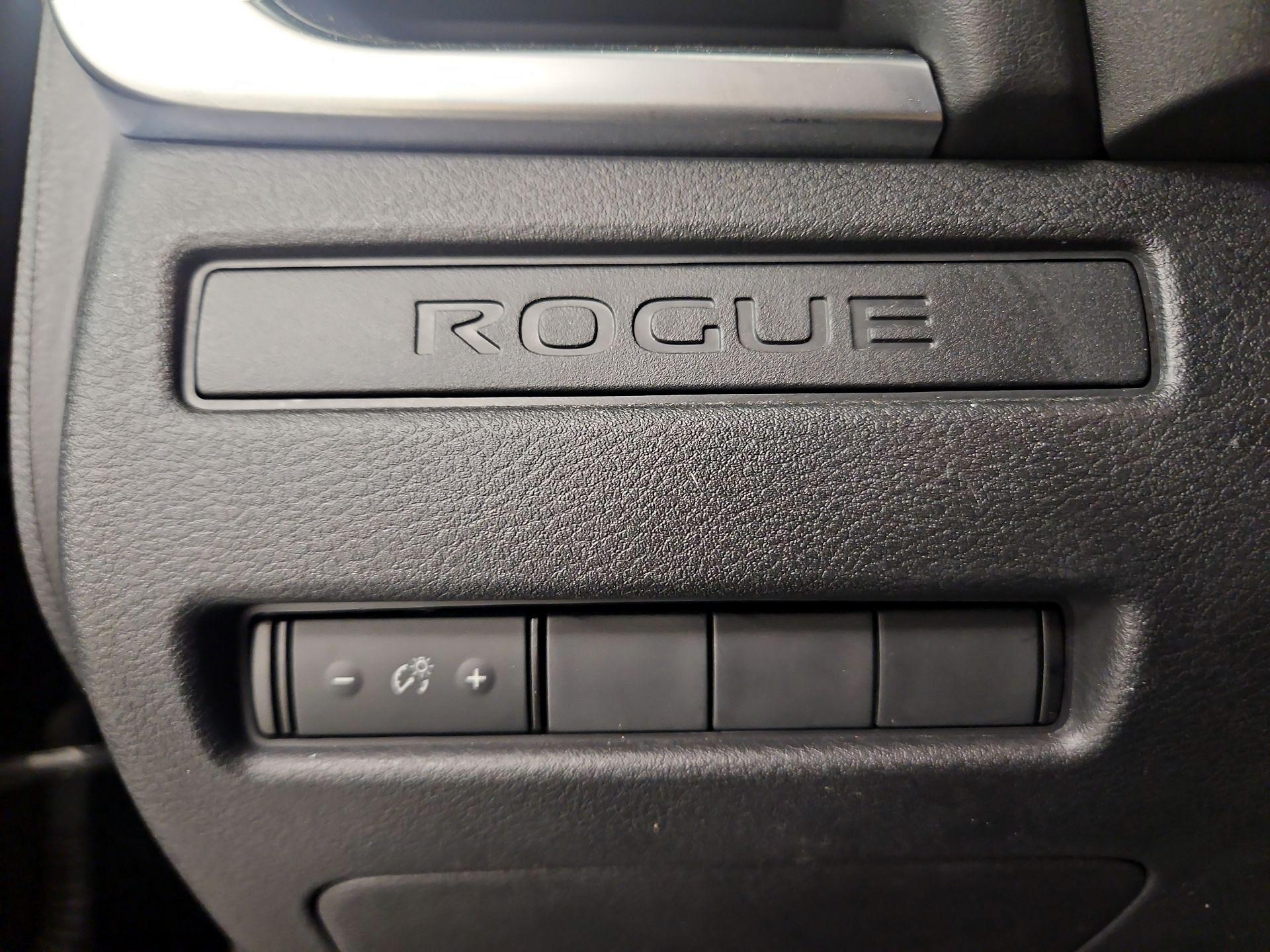 Thumbnail: 2023 Nissan Rogue - 13