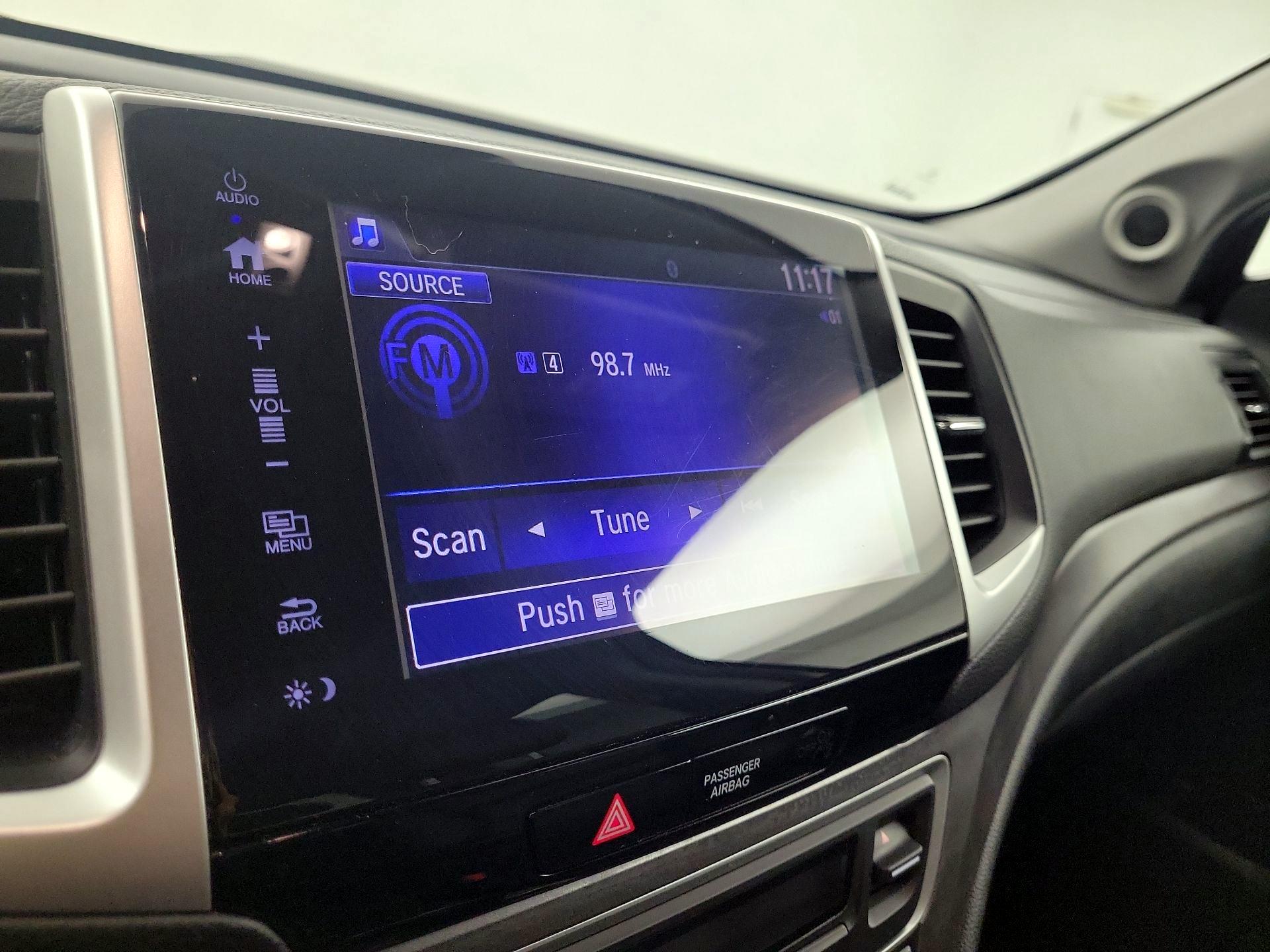 Thumbnail: 2020 Honda Ridgeline - 13