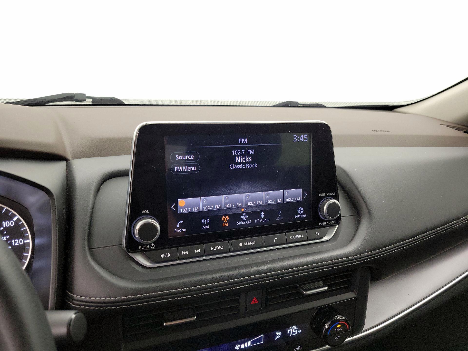 Thumbnail: 2023 Nissan Rogue - 15