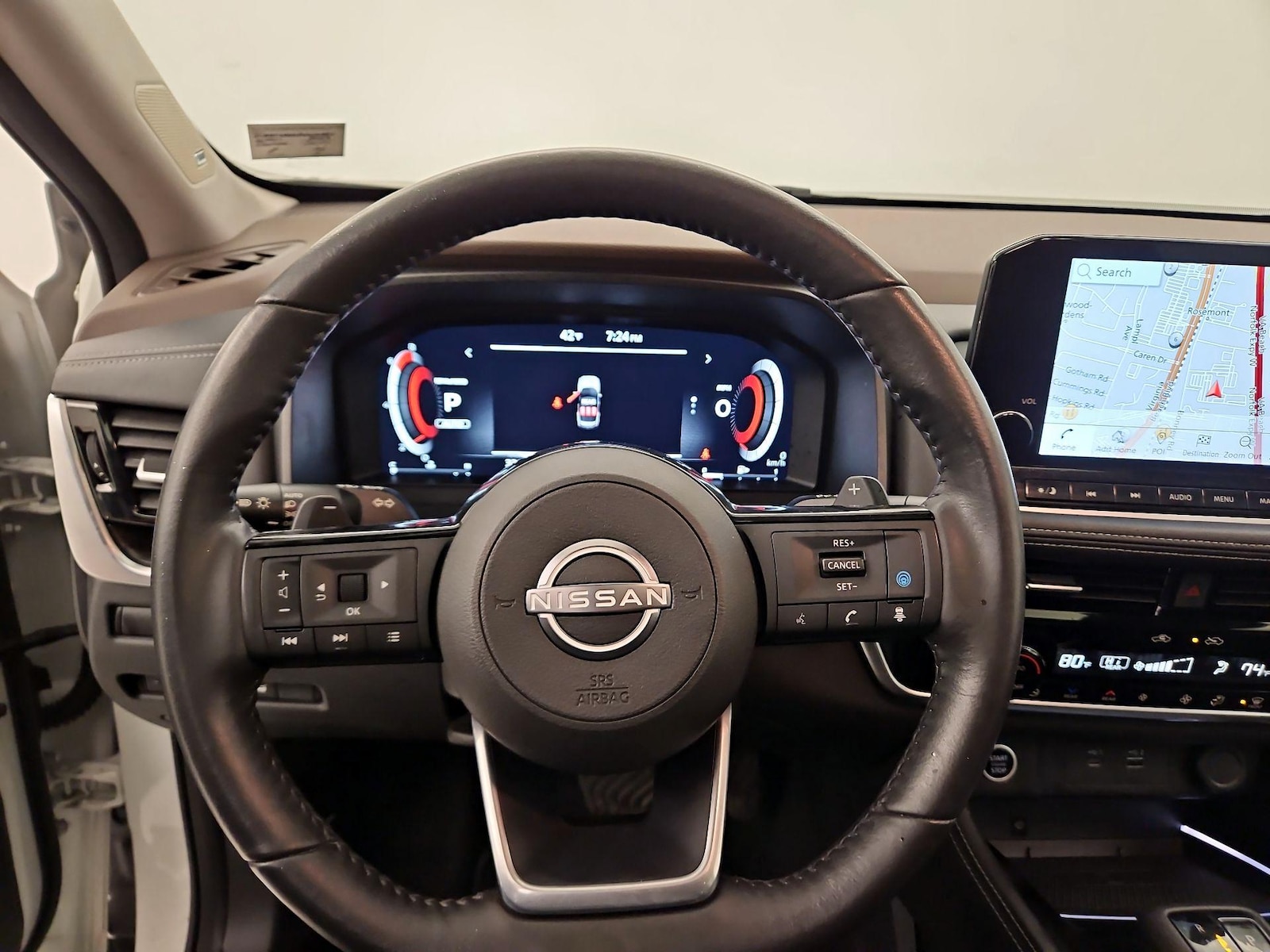 2023 Nissan Rogue Platinum - Photo 11