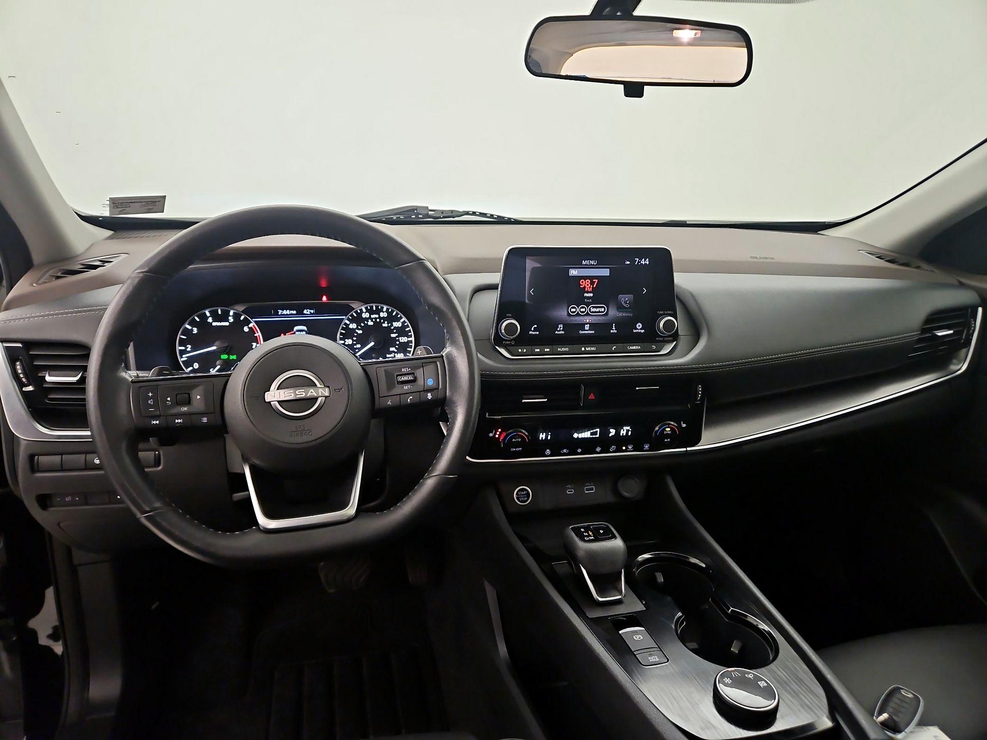 Thumbnail: 2023 Nissan Rogue - 9