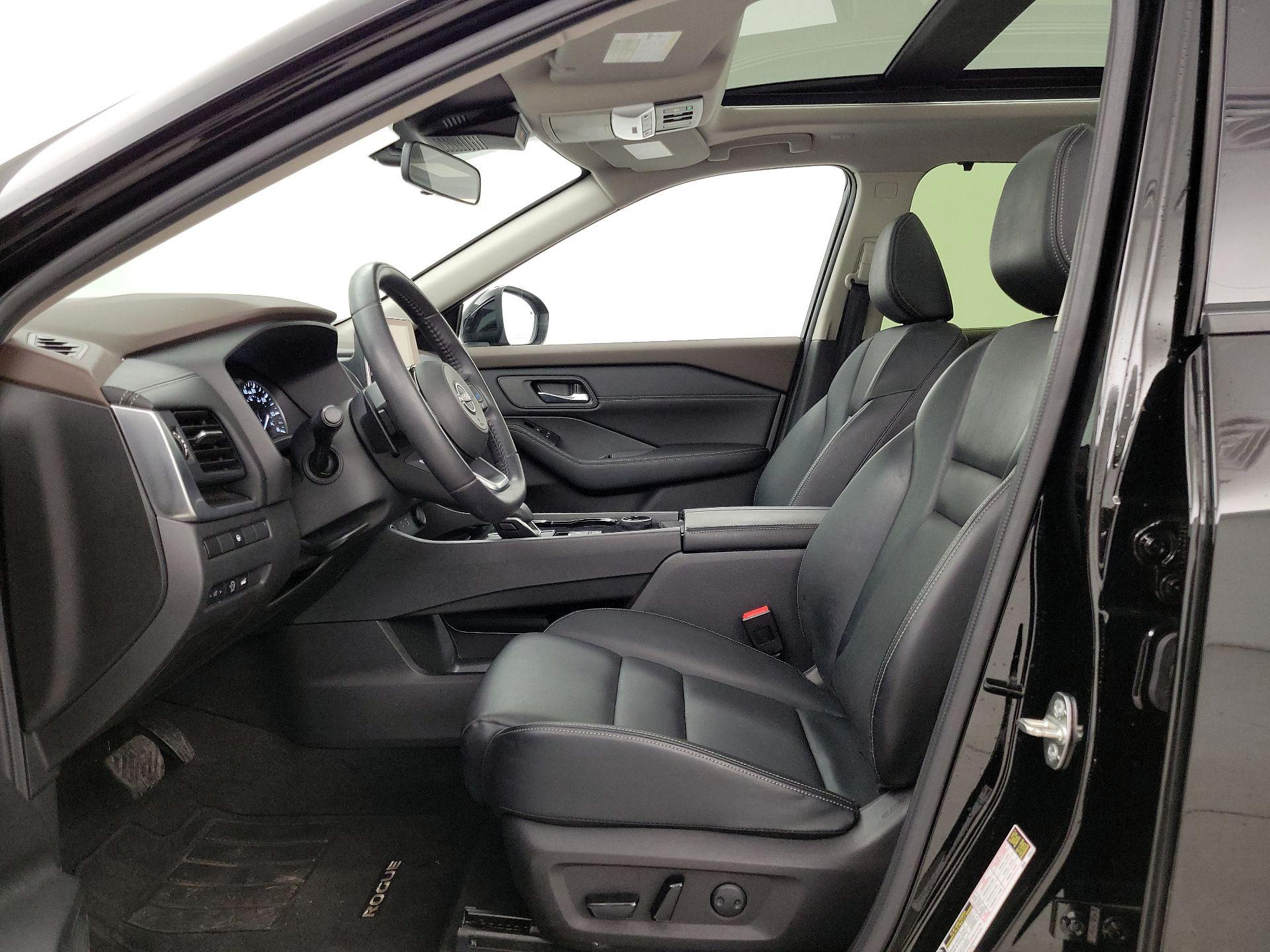 Thumbnail: 2023 Nissan Rogue - 11