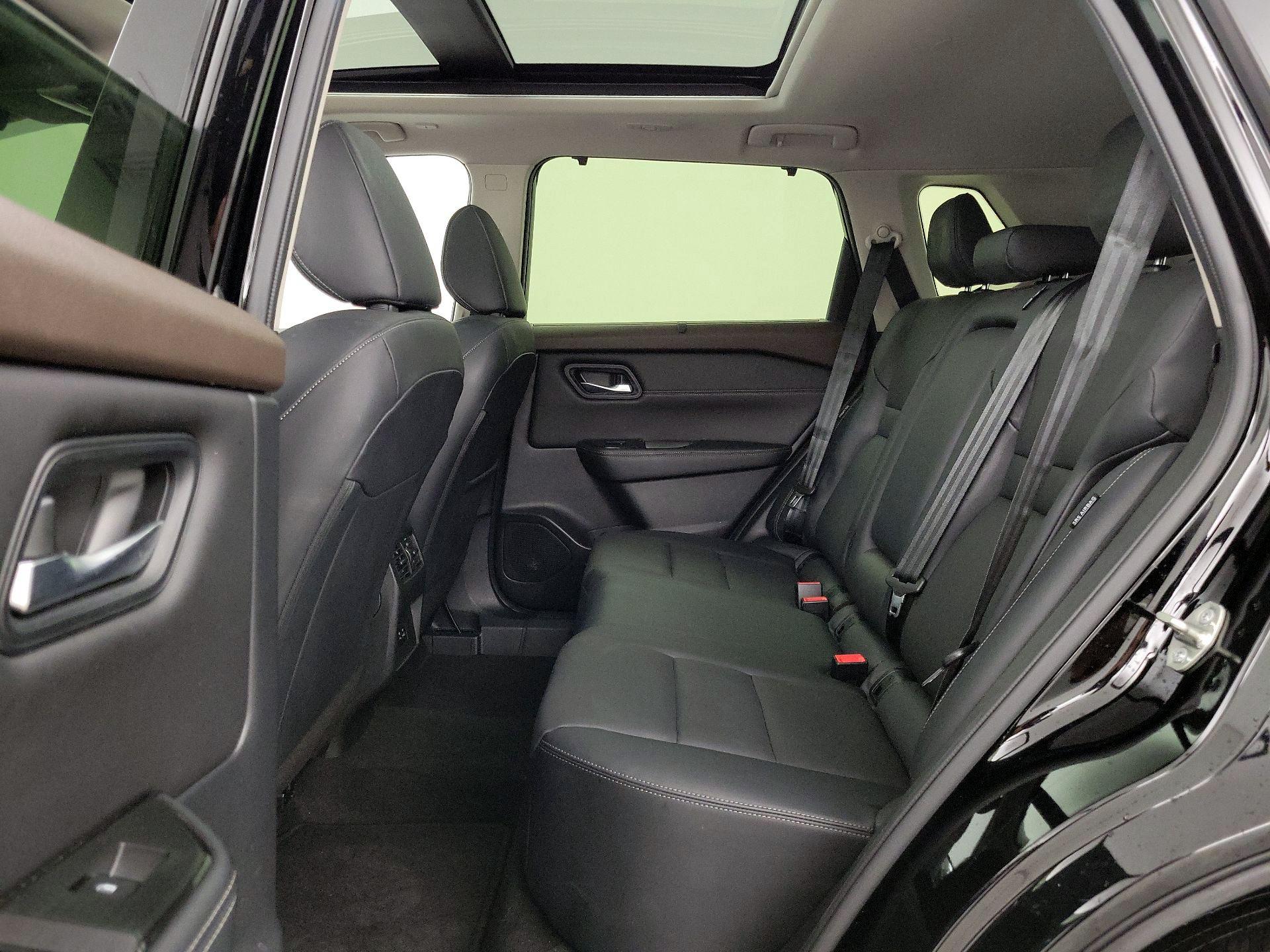 Thumbnail: 2023 Nissan Rogue - 20