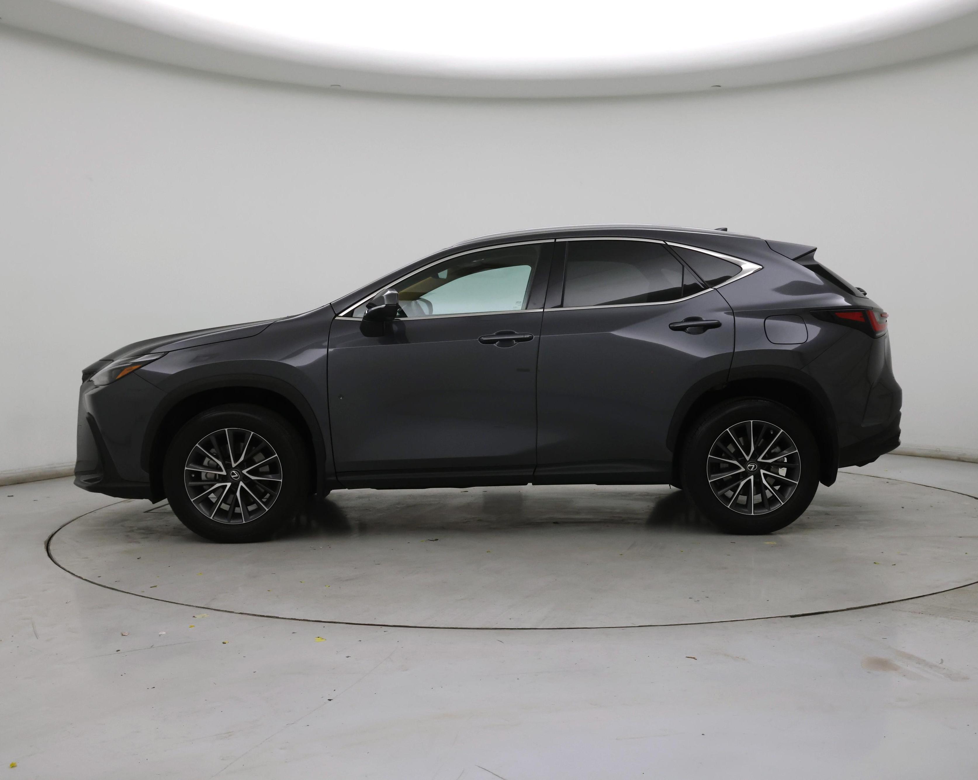 Thumbnail: 2022 Lexus NX - 3