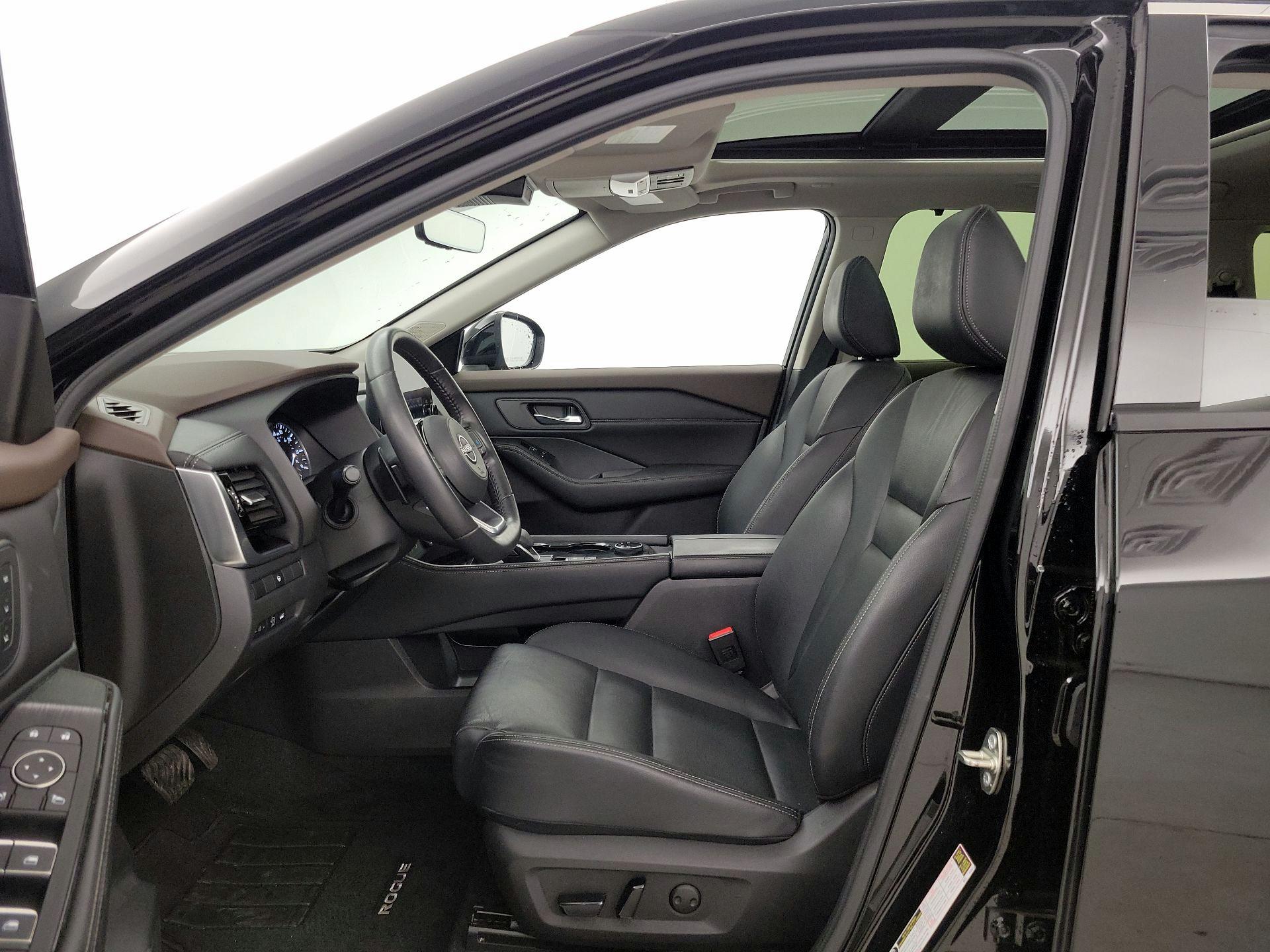 Thumbnail: 2023 Nissan Rogue - 11