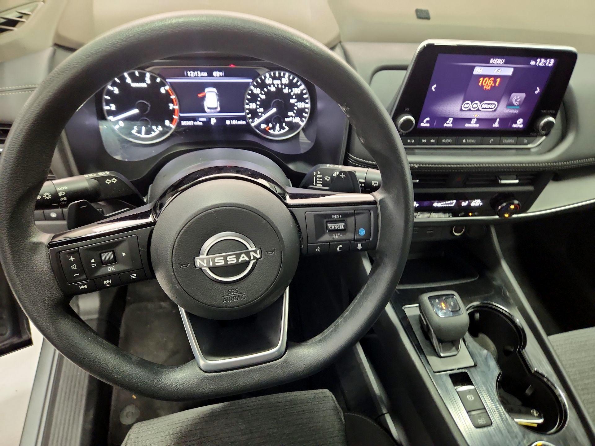 Thumbnail: 2023 Nissan Rogue - 9